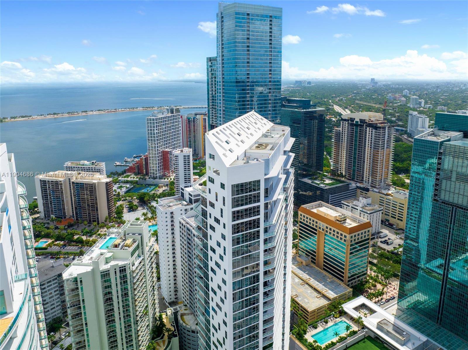 image Brickellhouse37