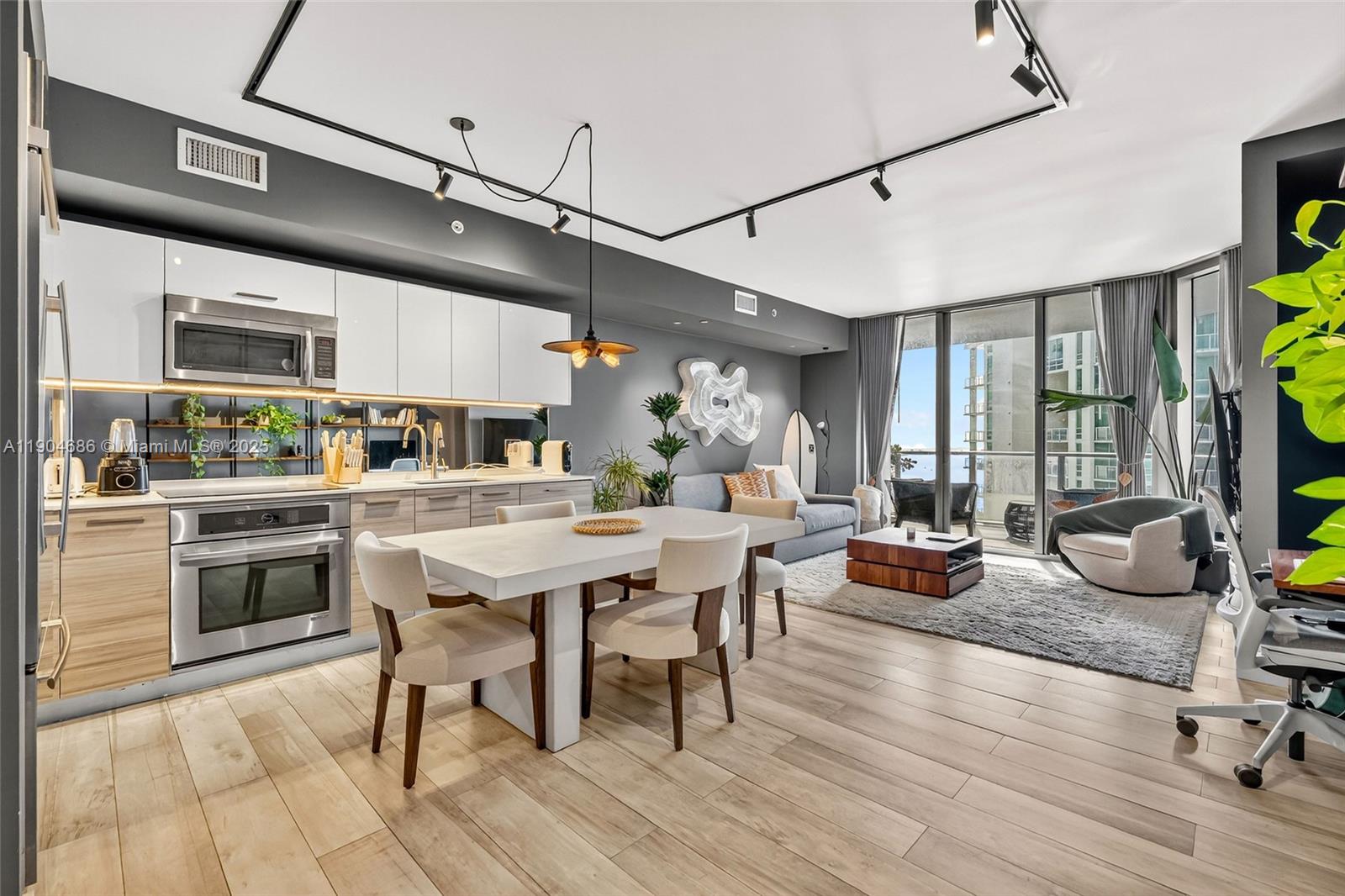 image Brickellhouse3