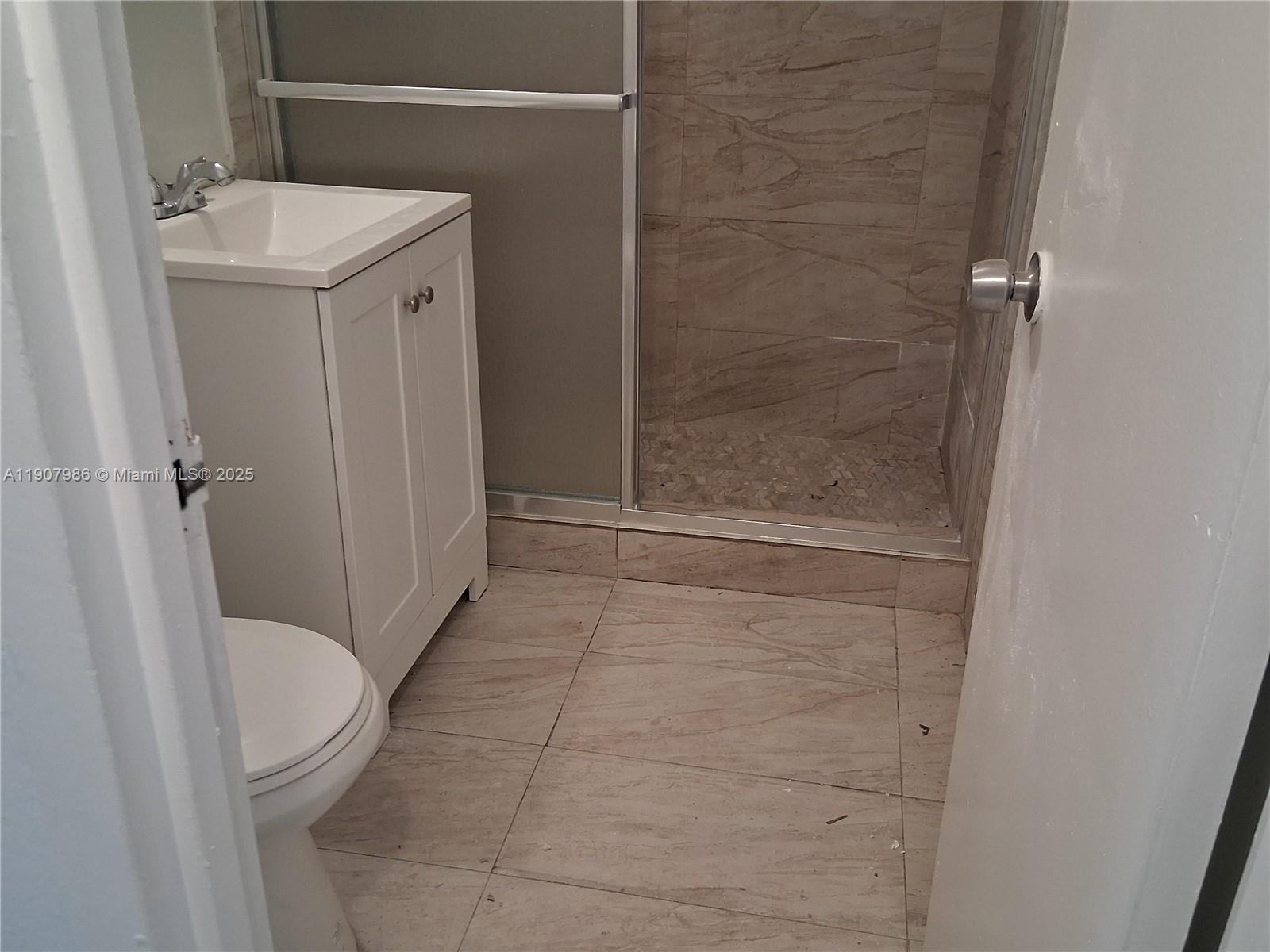 6103 SW 69th St #41 South Miami, FL 33143