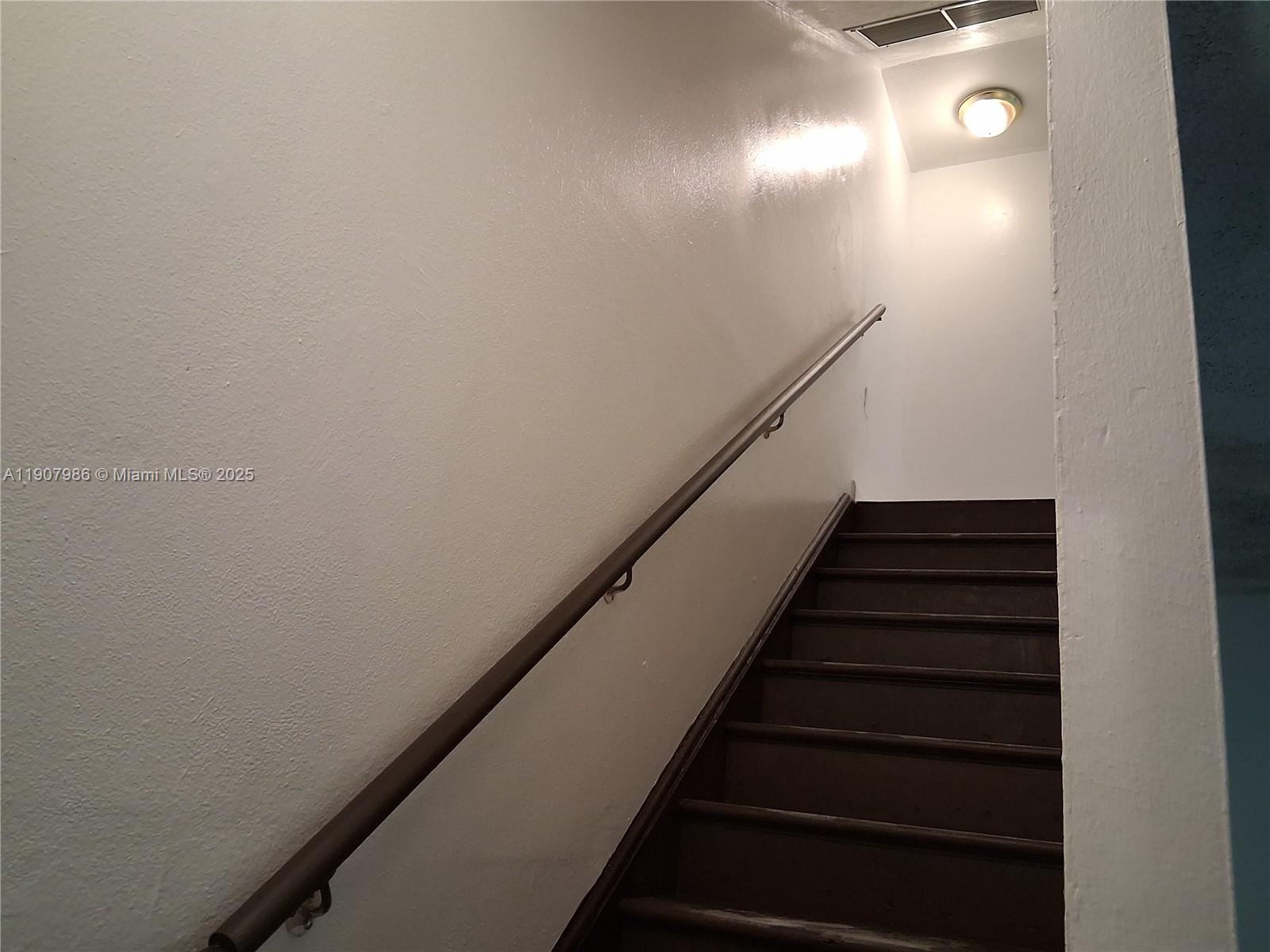 6103 SW 69th St #41 South Miami, FL 33143