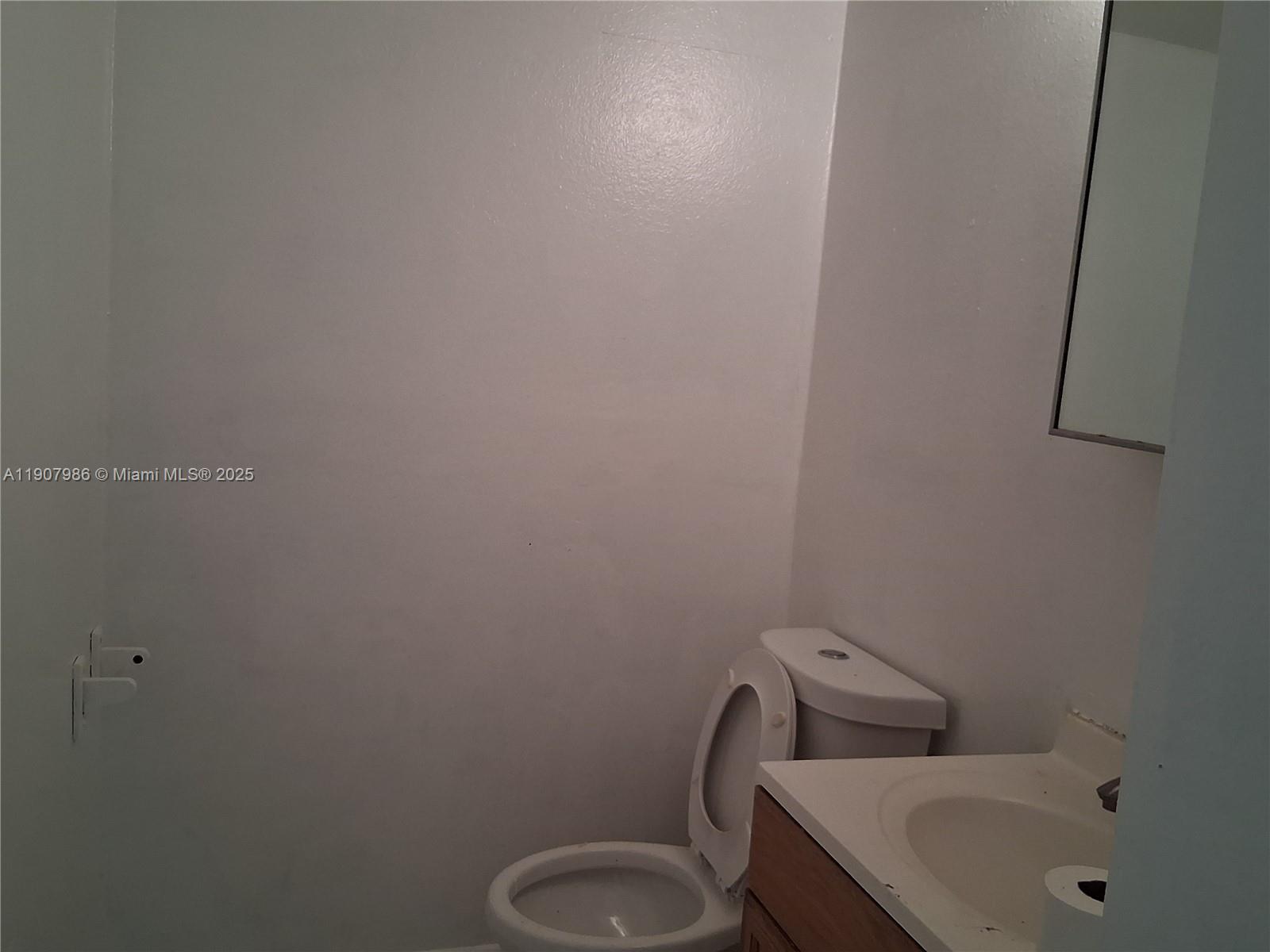 6103 SW 69th St #41 South Miami, FL 33143