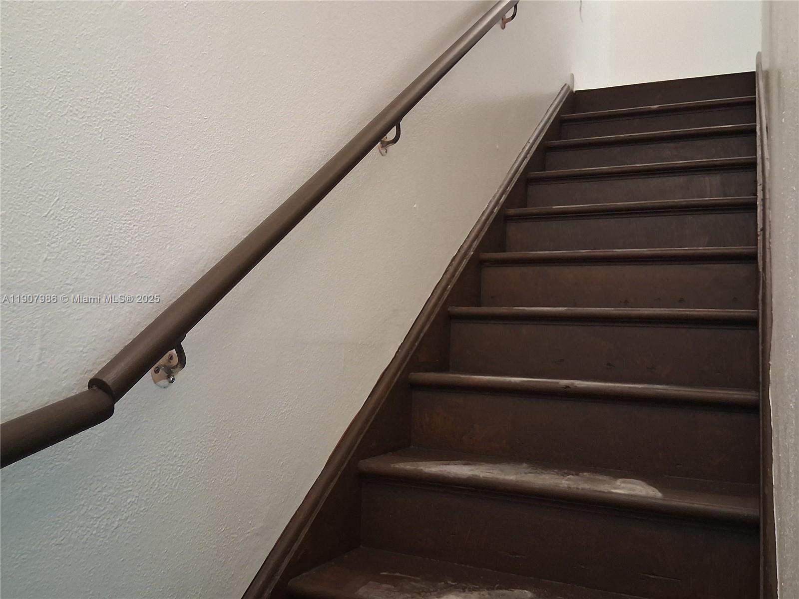 6103 SW 69th St #41 South Miami, FL 33143