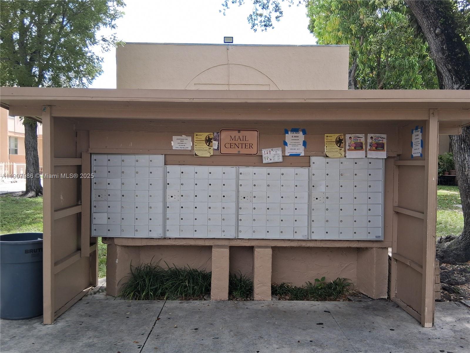 6103 SW 69th St #41 South Miami, FL 33143