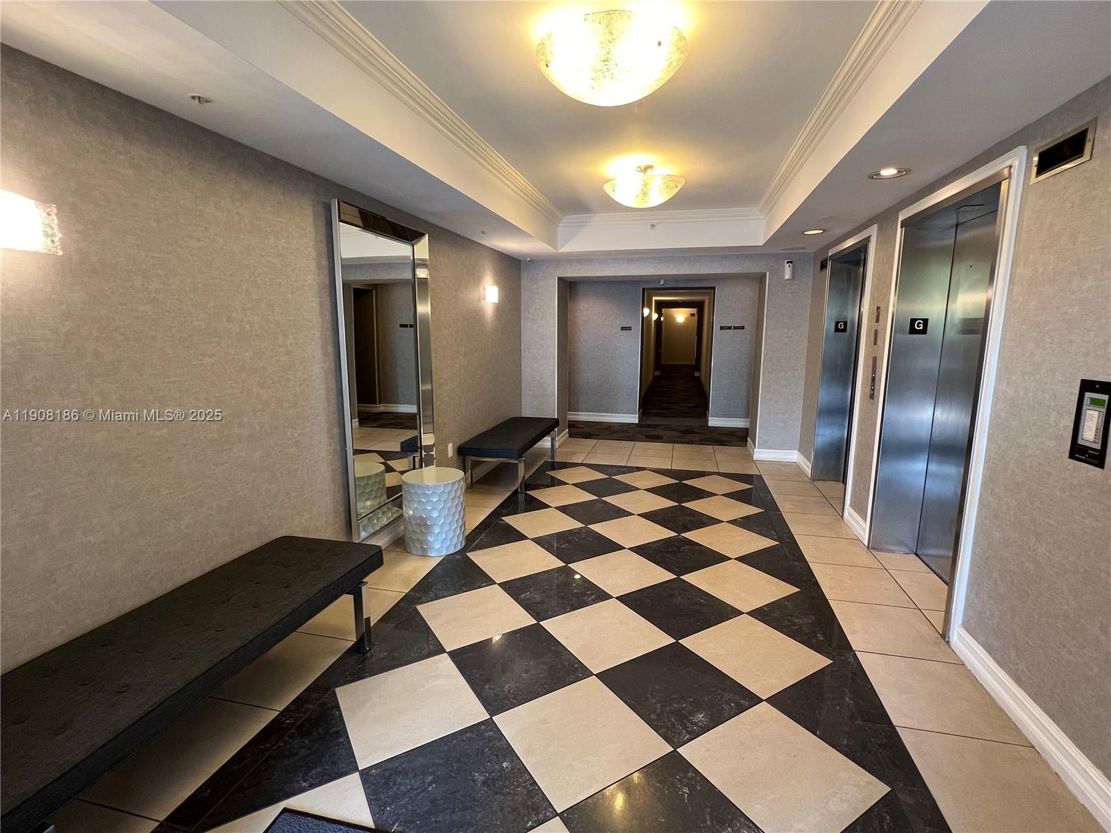 1900 Van Buren St #305B