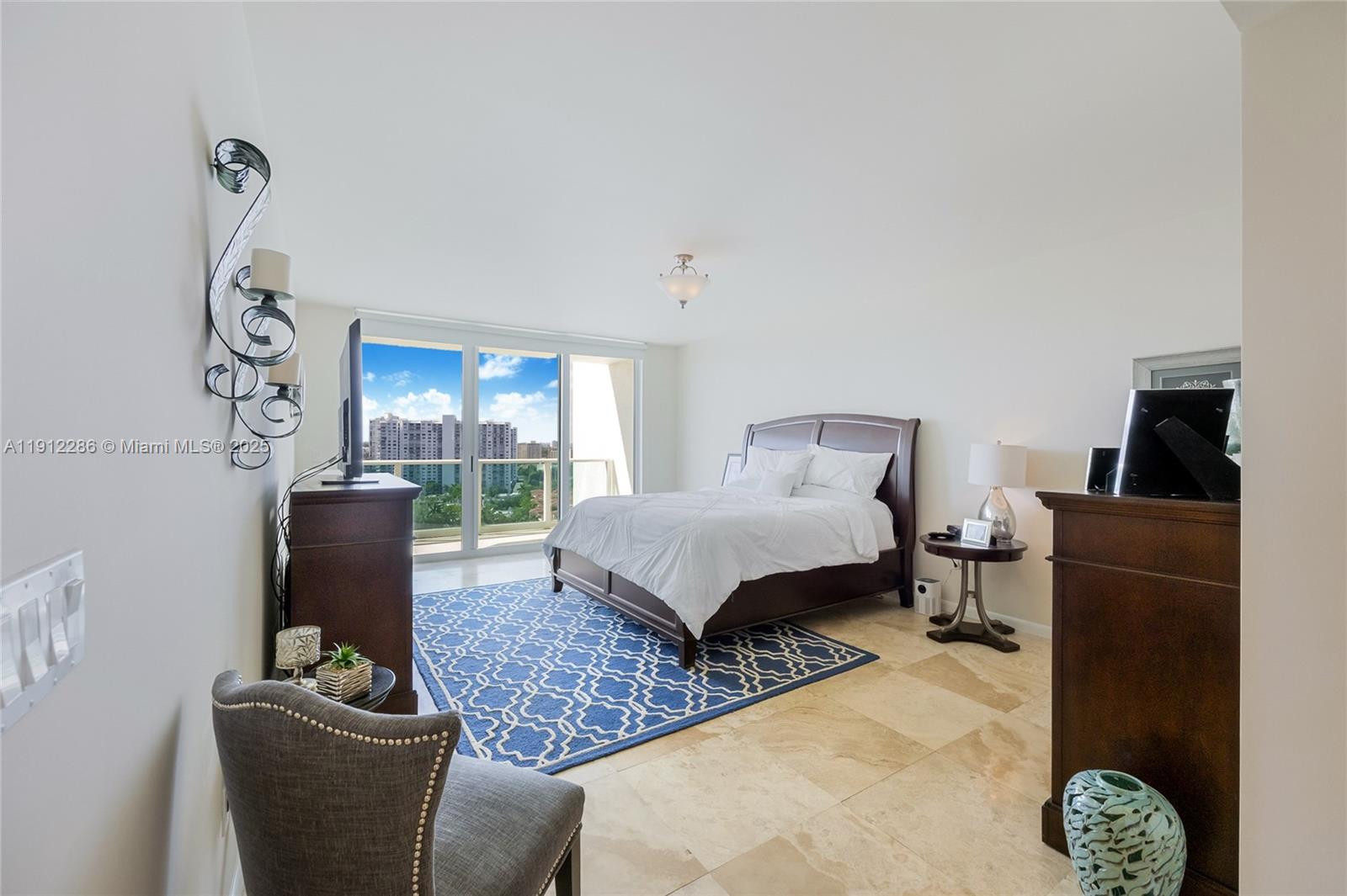 3301 NE 183rd St #1607 Aventura, FL 33160