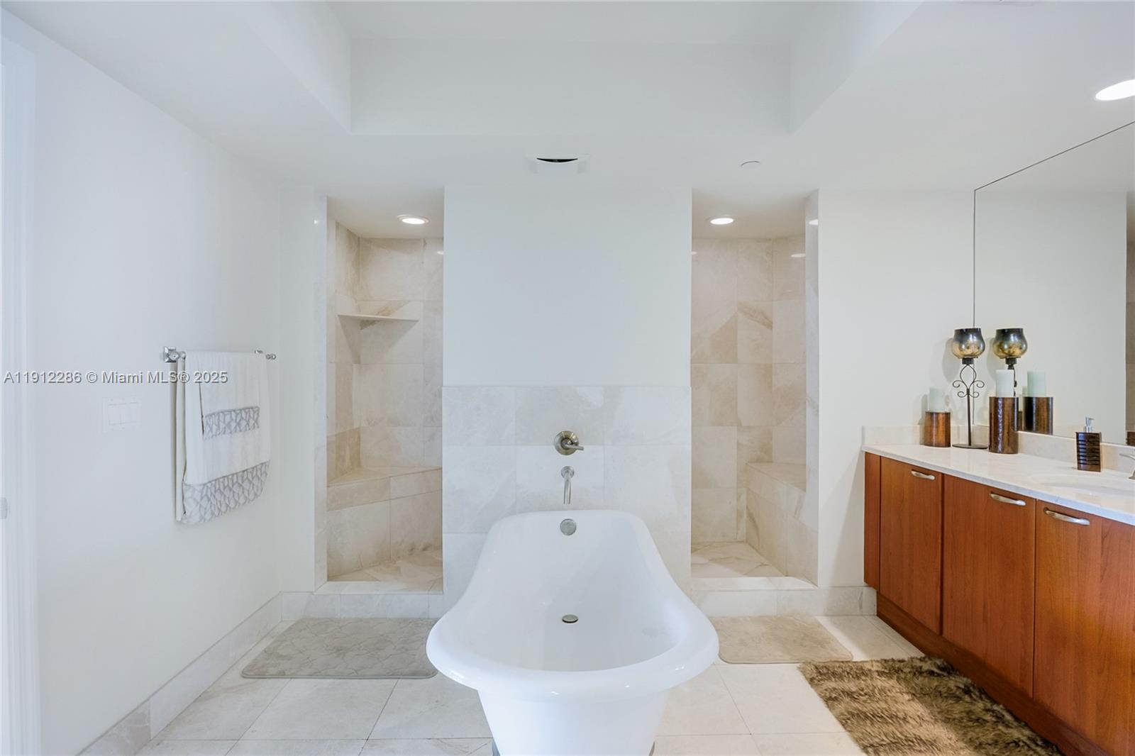 3301 NE 183rd St #1607 Aventura, FL 33160