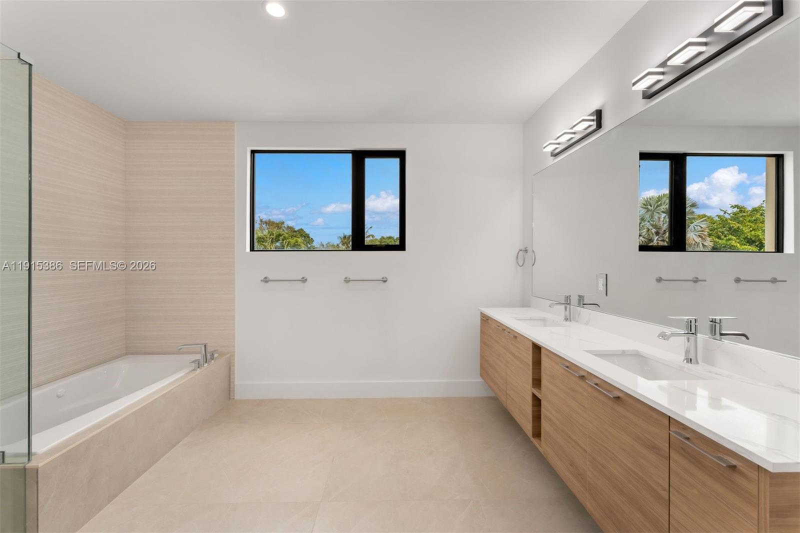 1366 SW 15th St Miami, FL 33145