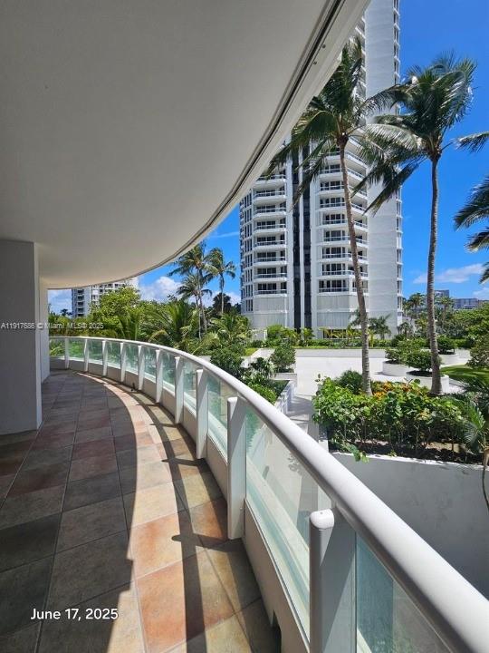 21050 Point Pl #501 Aventura, FL 33180