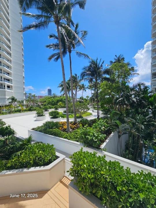 21050 Point Pl #501 Aventura, FL 33180