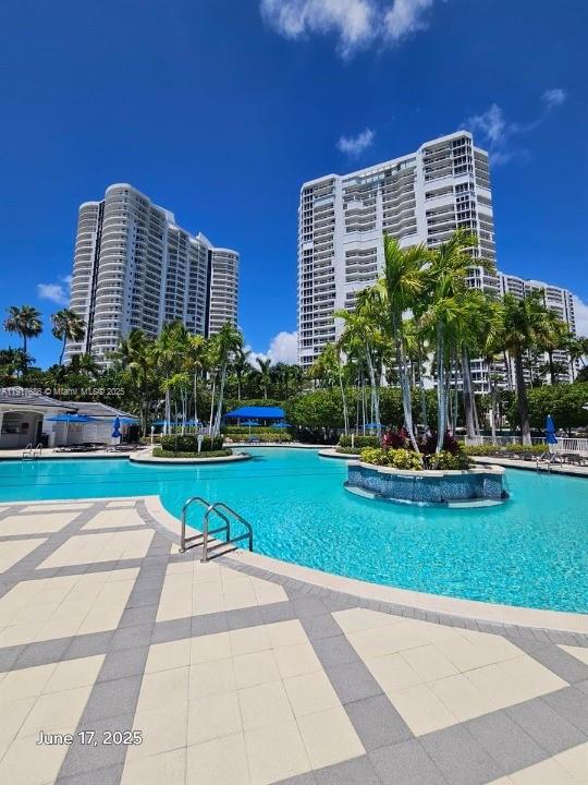 21050 Point Pl #501 Aventura, FL 33180