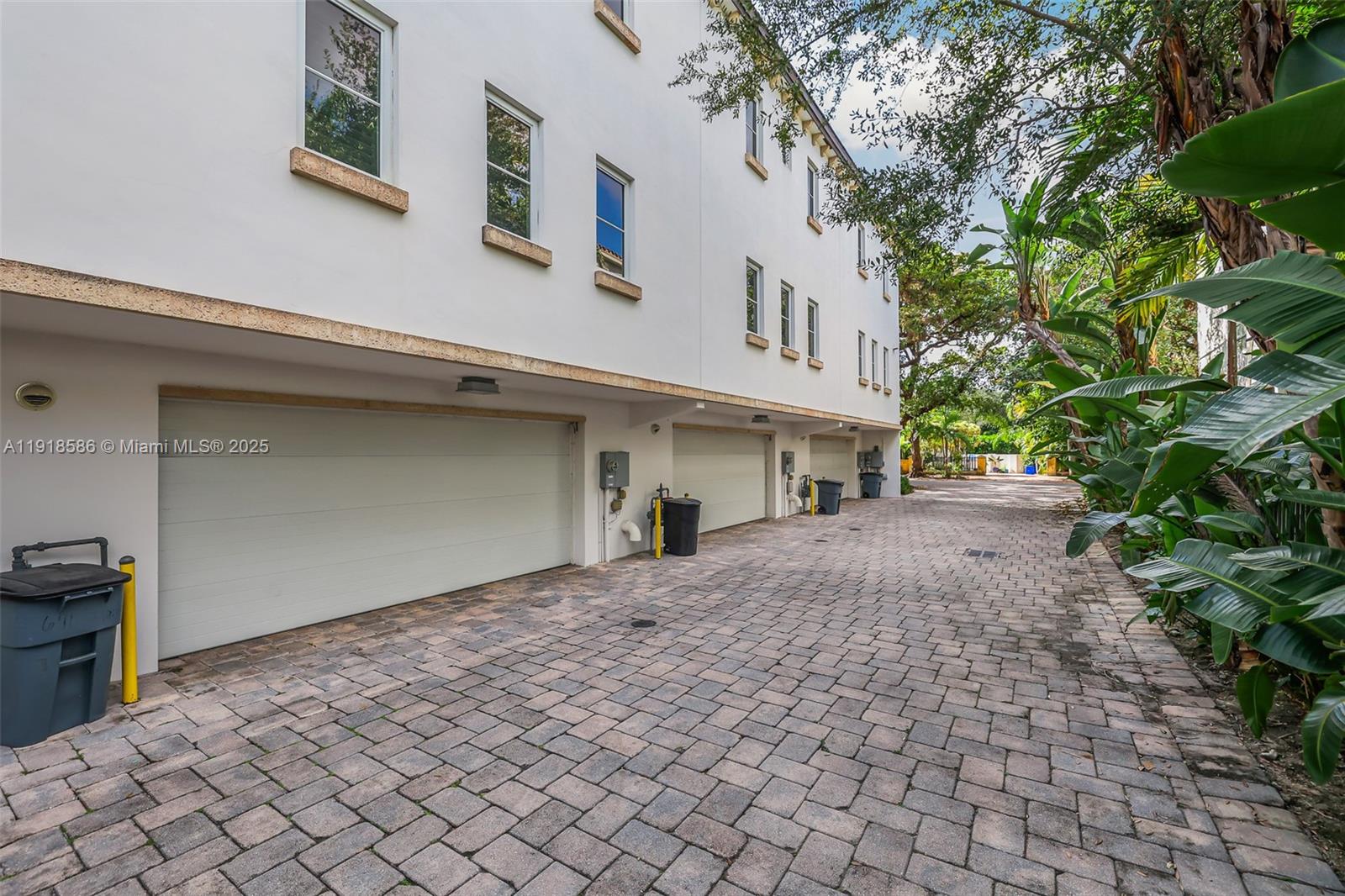 641 Santander Ave #3 Coral Gables, FL 33134