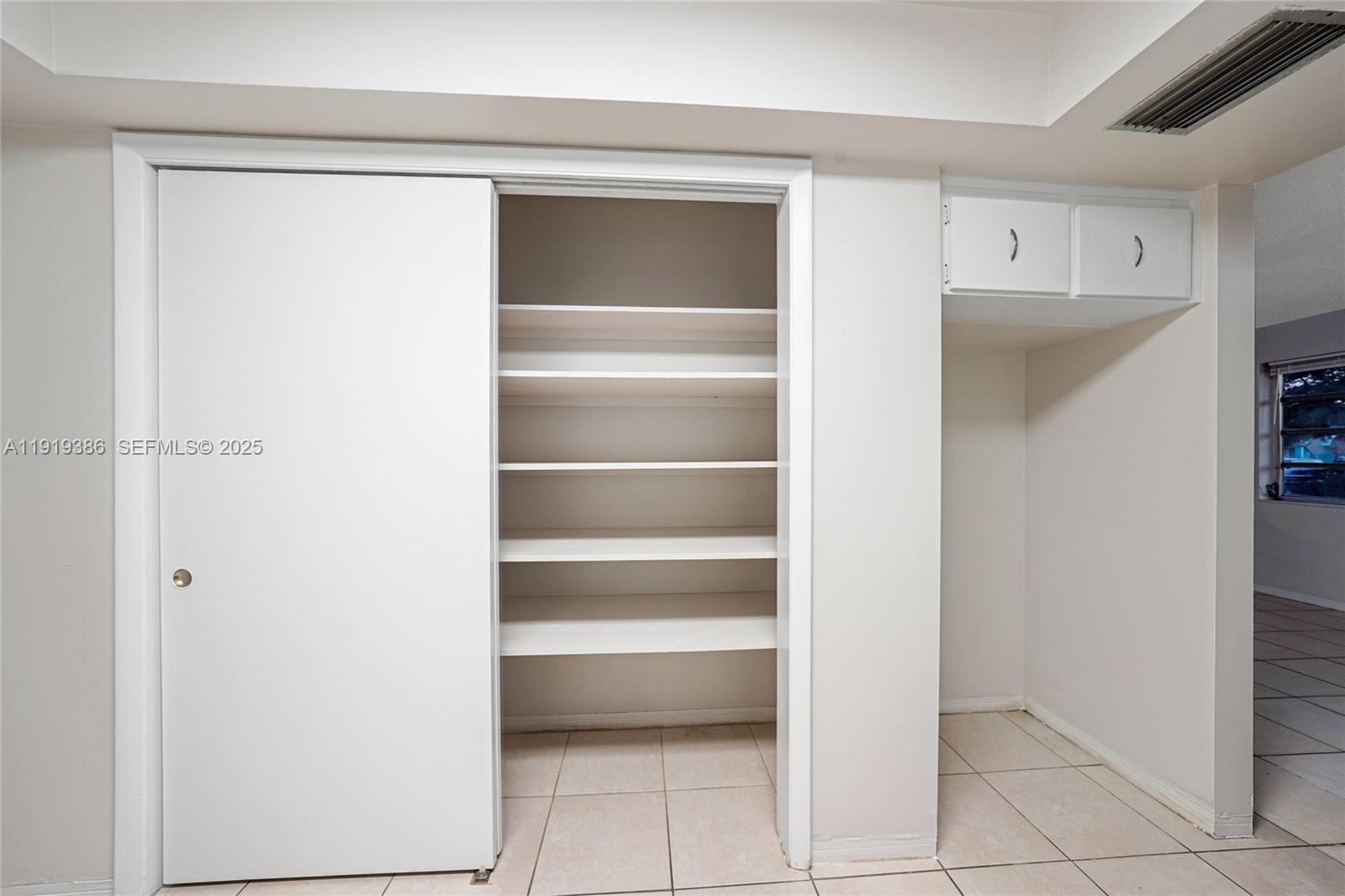 7315 Allen Dr Hollywood, FL 33024