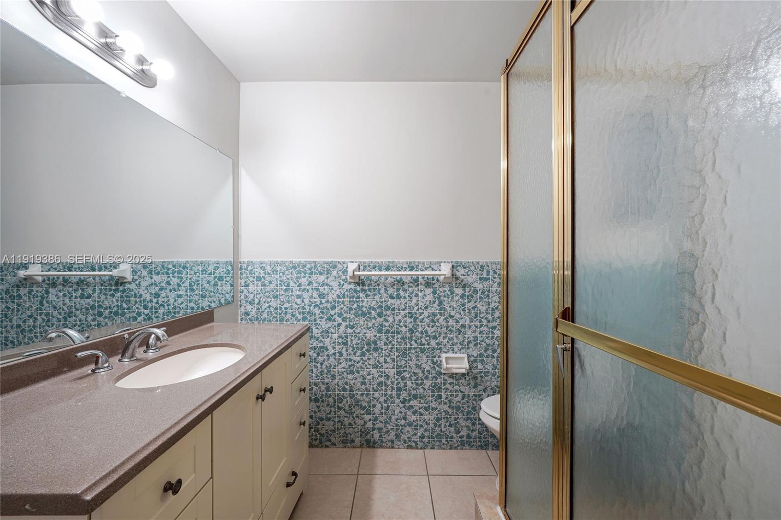 7315 Allen Dr Hollywood, FL 33024