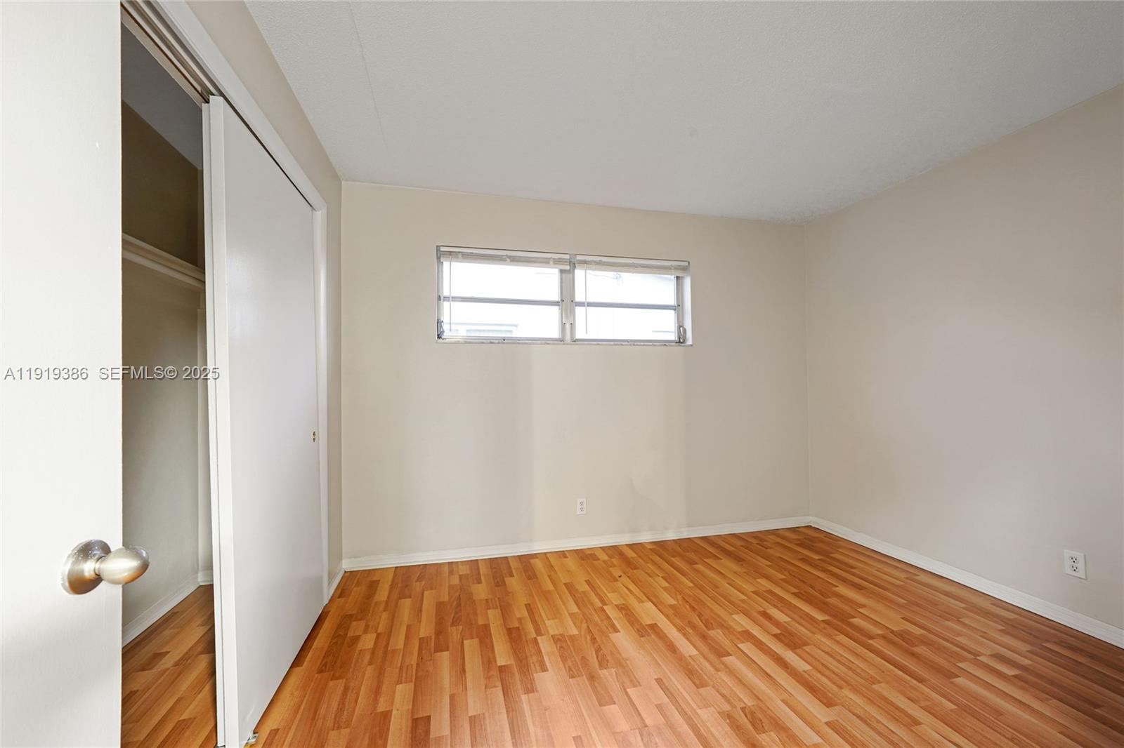 7315 Allen Dr Hollywood, FL 33024