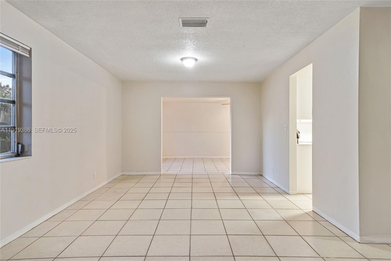 7315 Allen Dr Hollywood, FL 33024