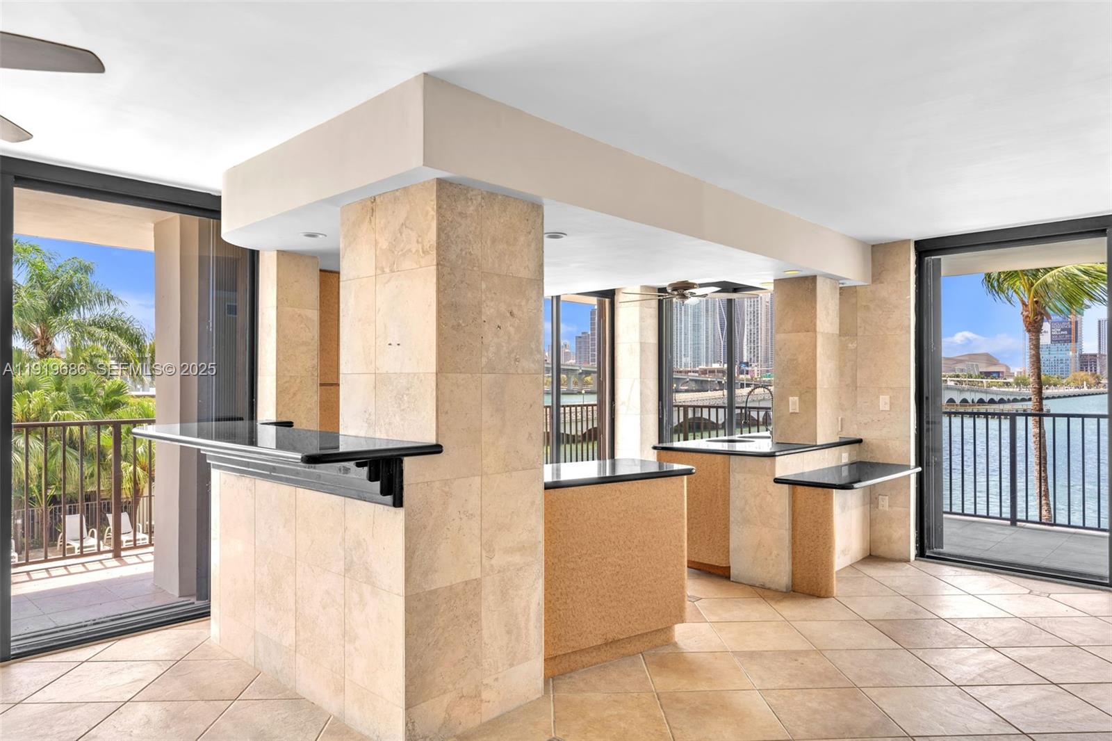 801 N Venetian Dr #208 Miami Beach, FL 33139