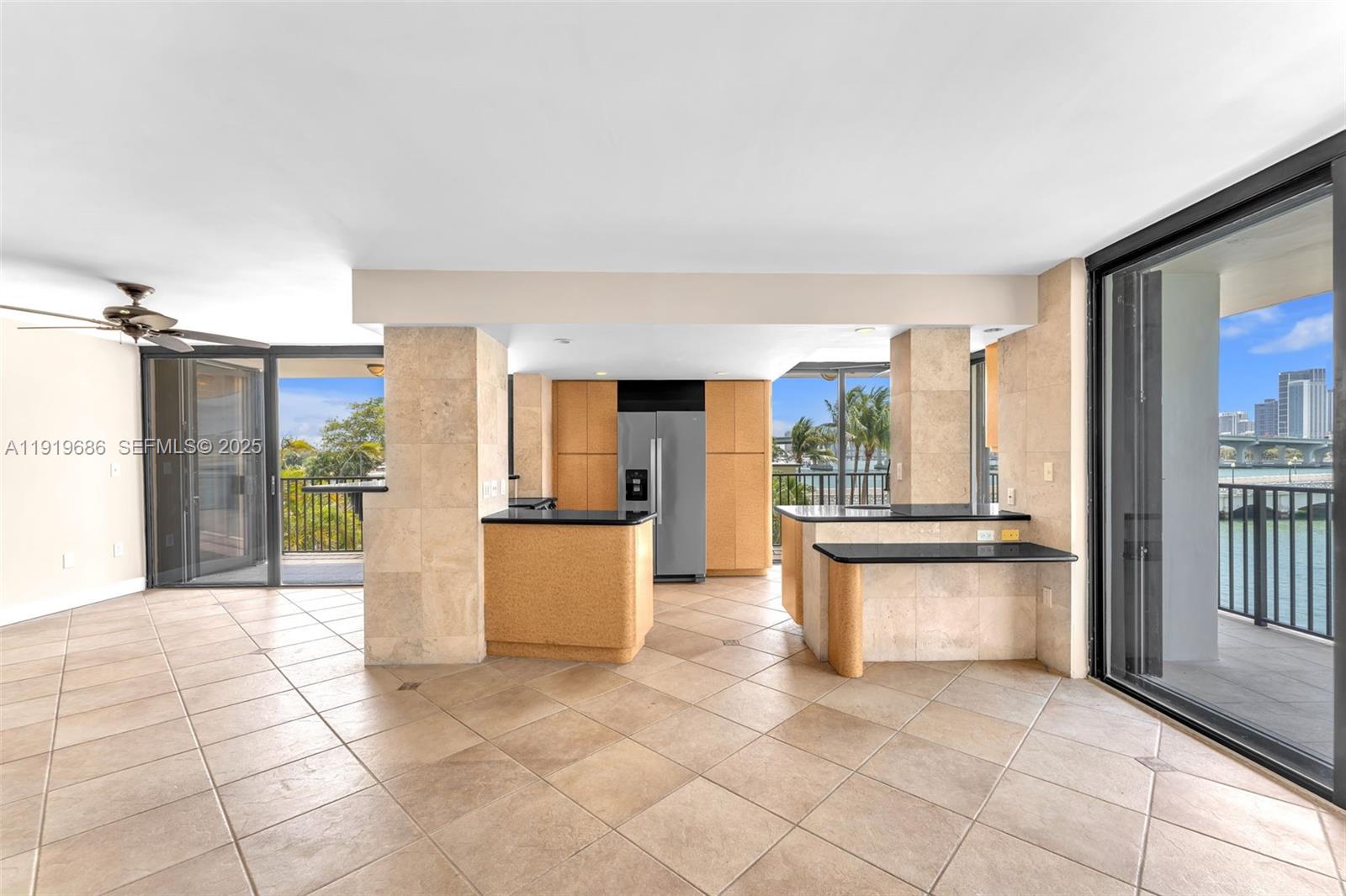 801 N Venetian Dr #208 Miami Beach, FL 33139