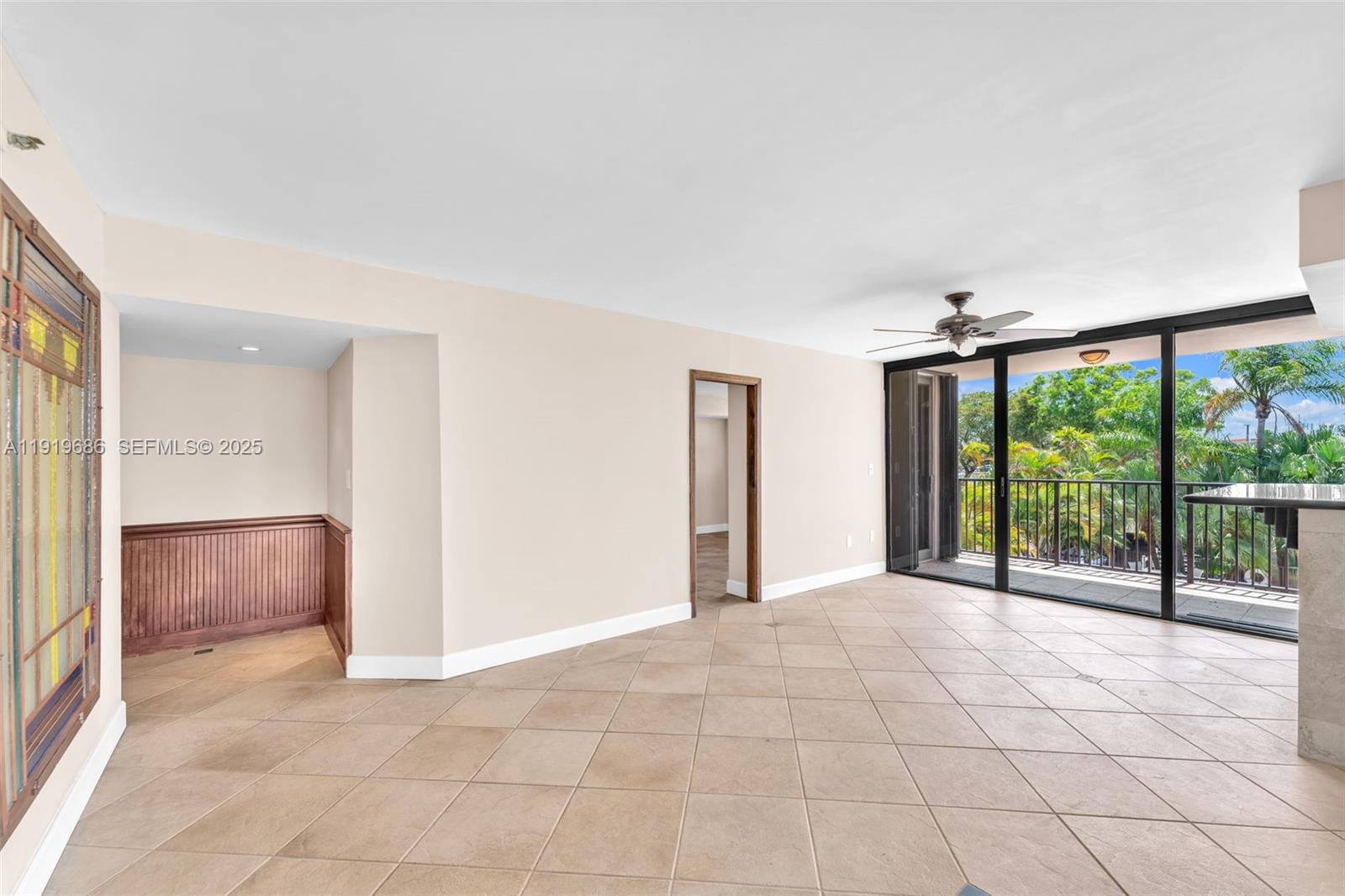 801 N Venetian Dr #208 Miami Beach, FL 33139