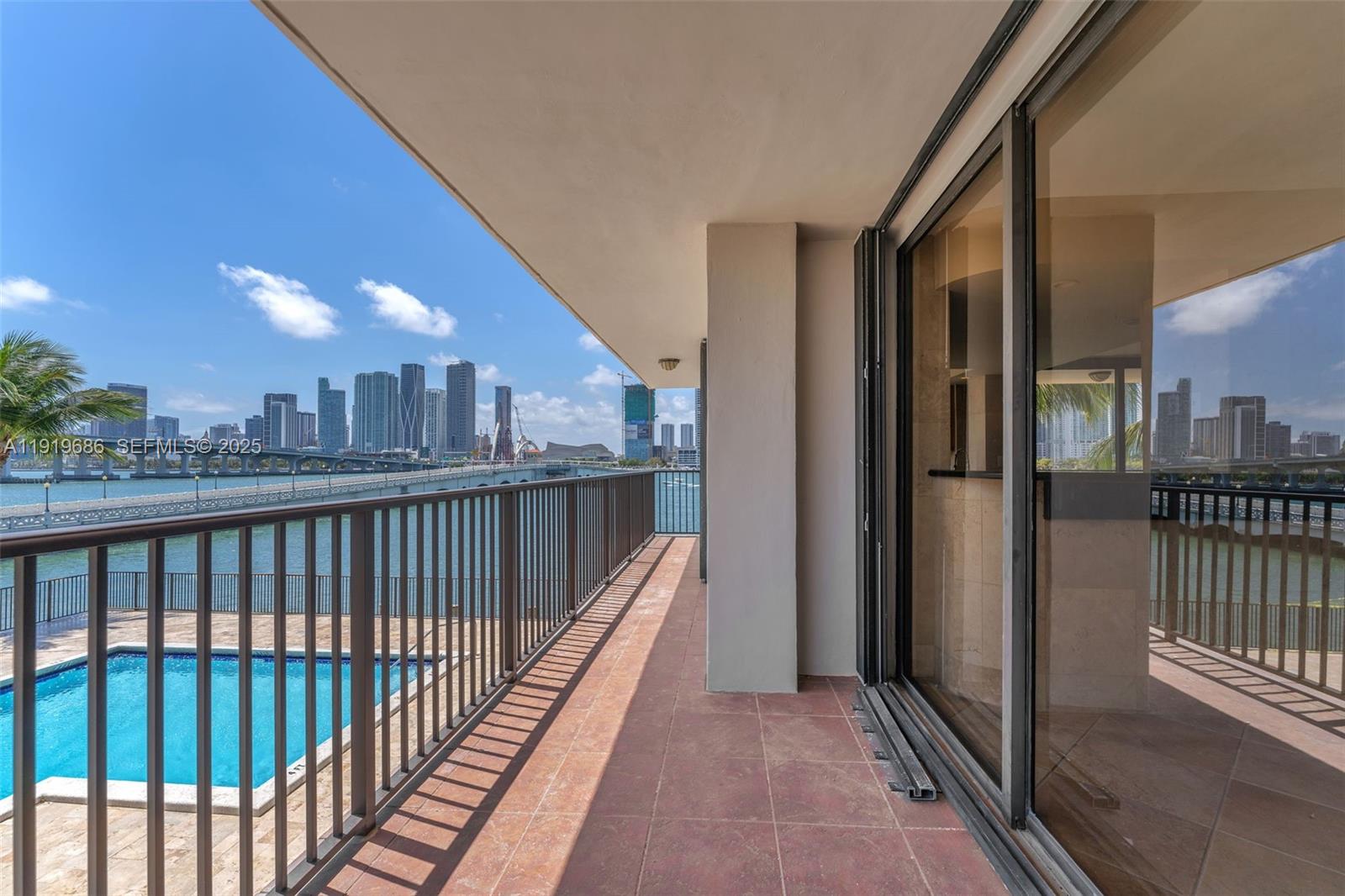 801 N Venetian Dr #208 Miami Beach, FL 33139