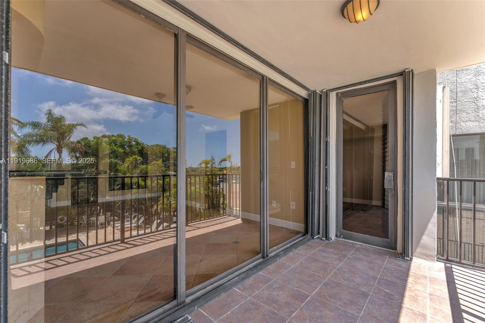 801 N Venetian Dr #208 Miami Beach, FL 33139