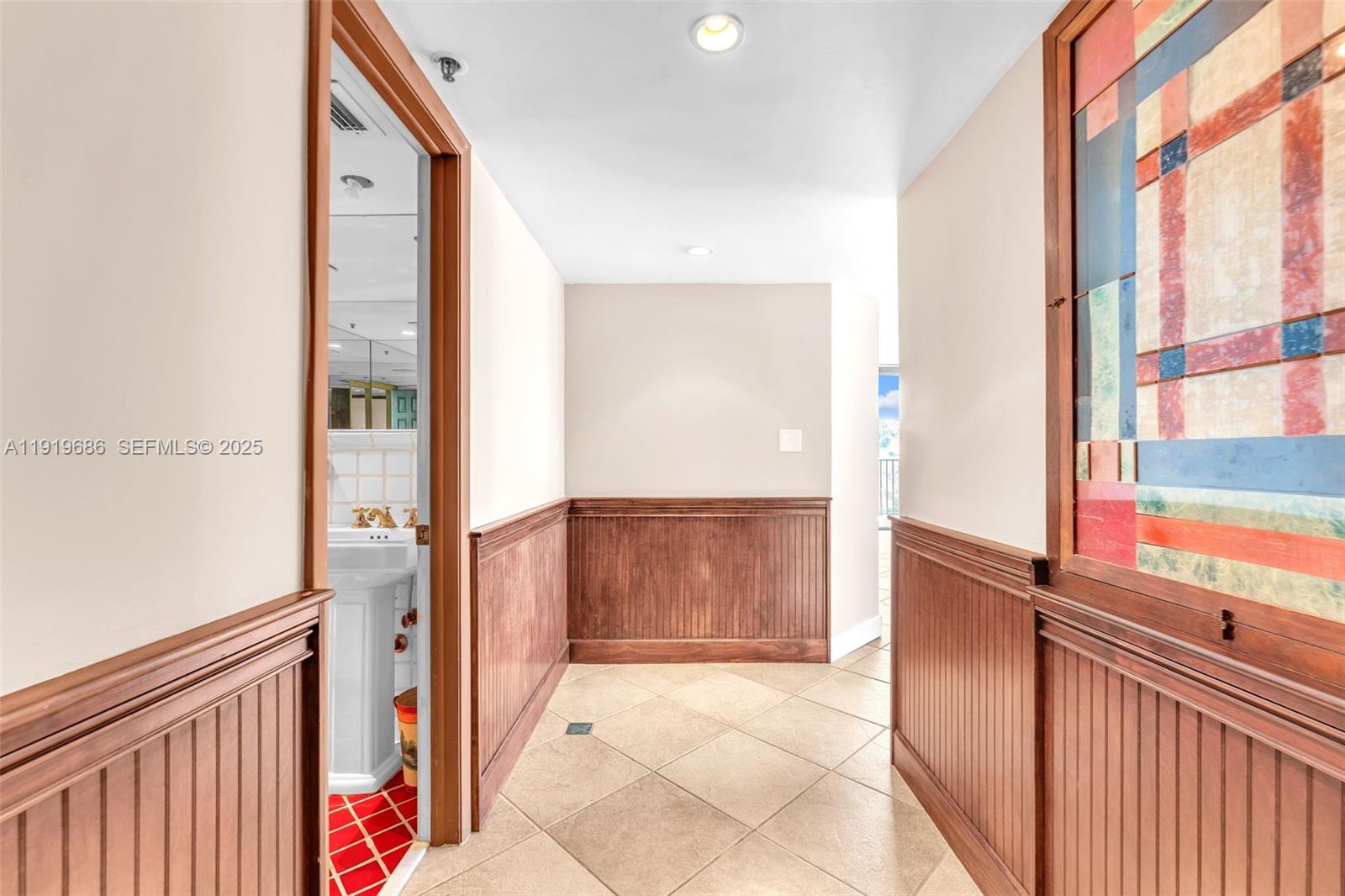 801 N Venetian Dr #208 Miami Beach, FL 33139