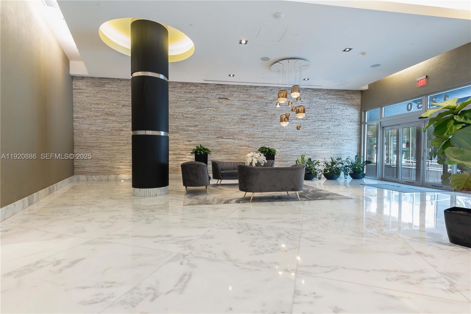 image Vue at Brickell18