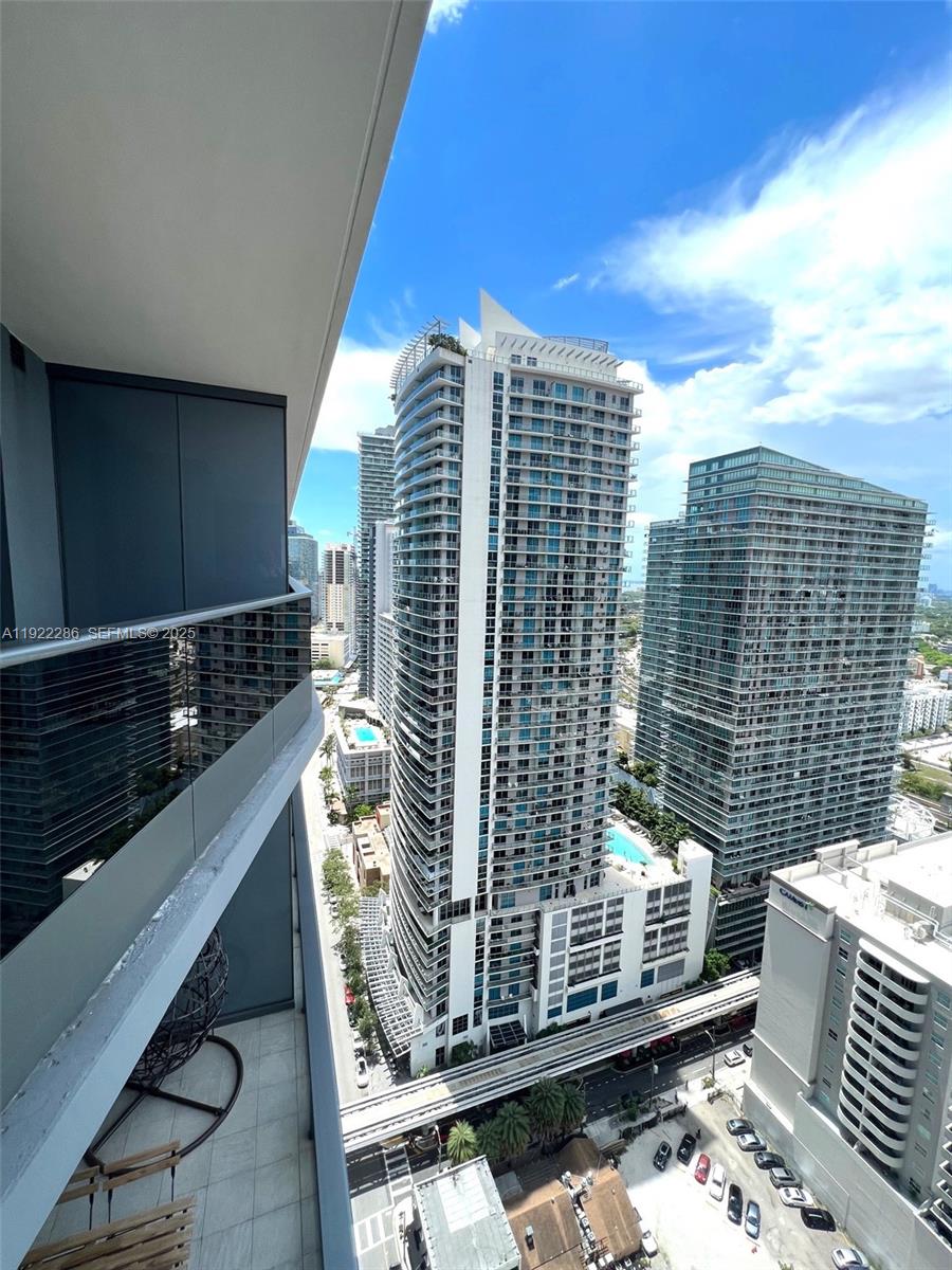 1000 Brickell Plz #3211 Miami, FL 33131