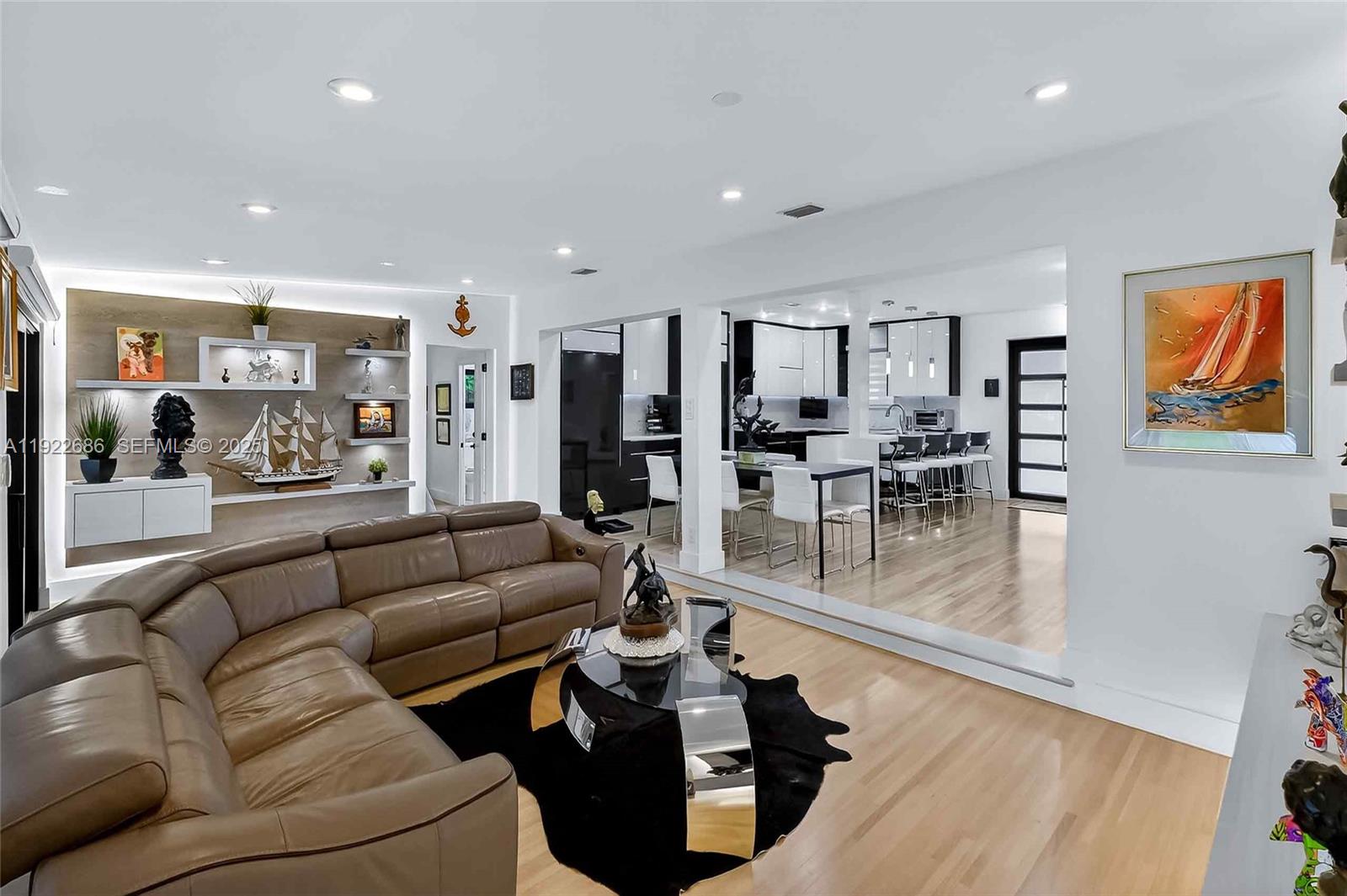 7724 Hawthorne Ave Miami Beach, FL 33141