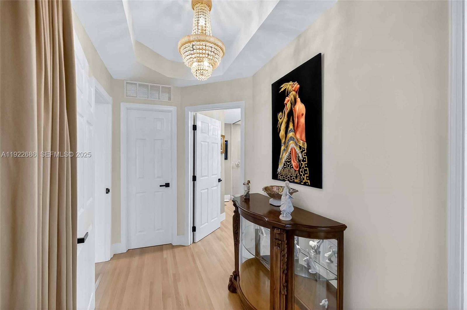 7724 Hawthorne Ave Miami Beach, FL 33141