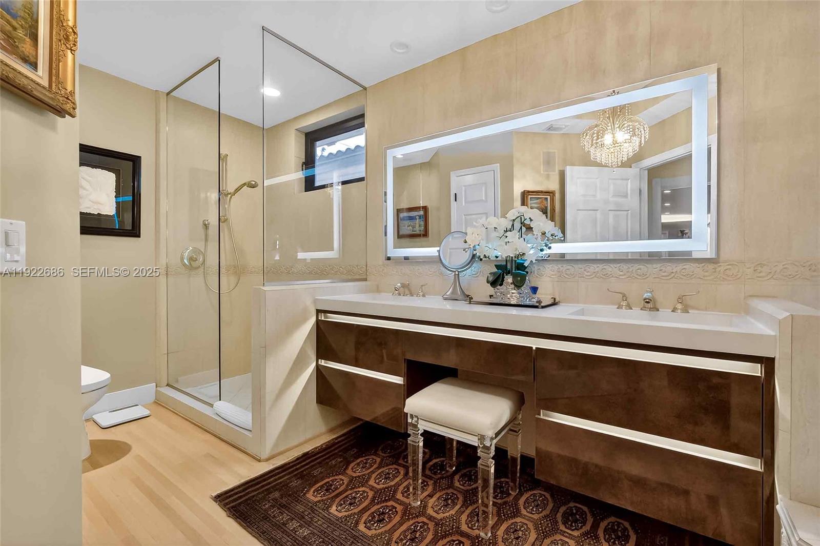 7724 Hawthorne Ave Miami Beach, FL 33141