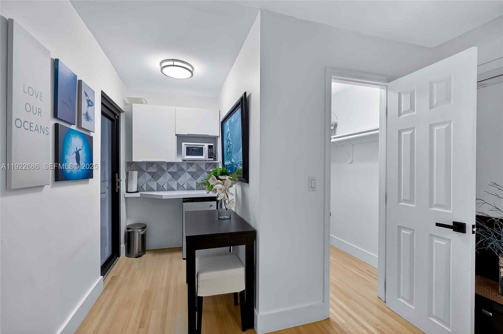 7724 Hawthorne Ave Miami Beach, FL 33141