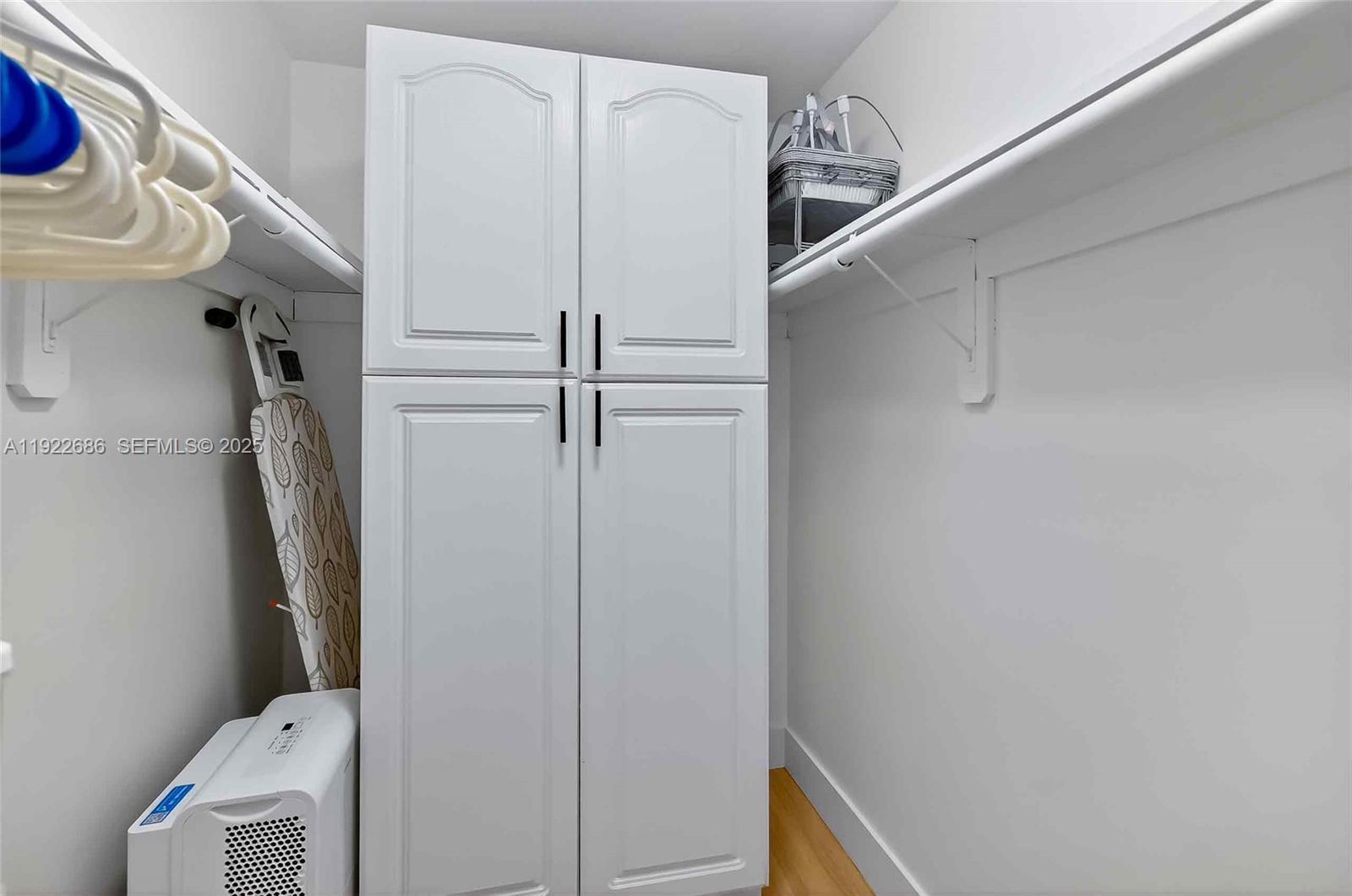 7724 Hawthorne Ave Miami Beach, FL 33141