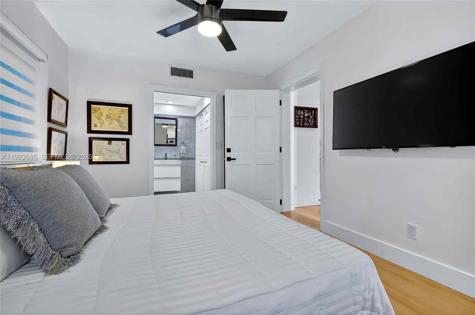 7724 Hawthorne Ave Miami Beach, FL 33141