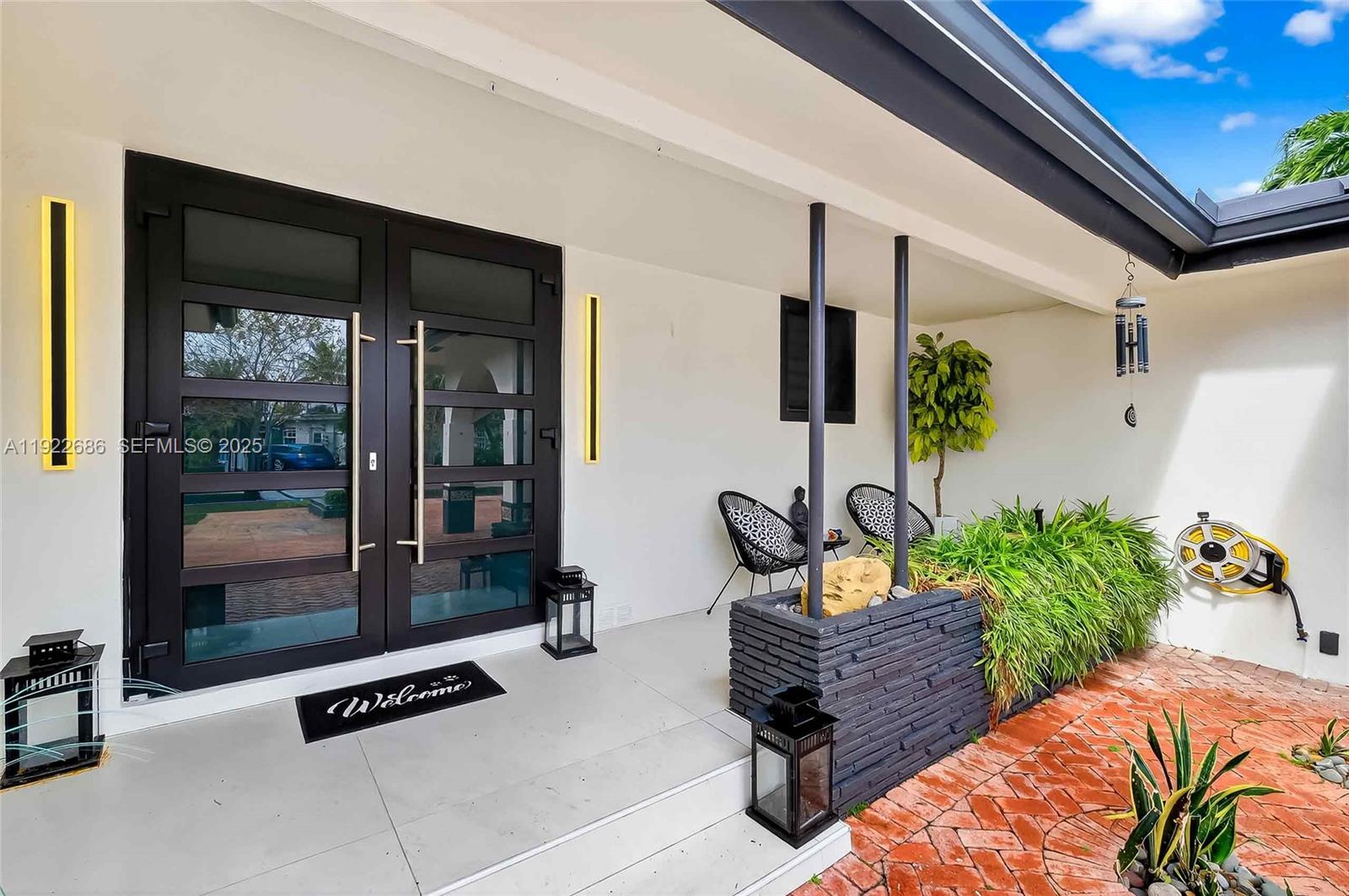 7724 Hawthorne Ave Miami Beach, FL 33141