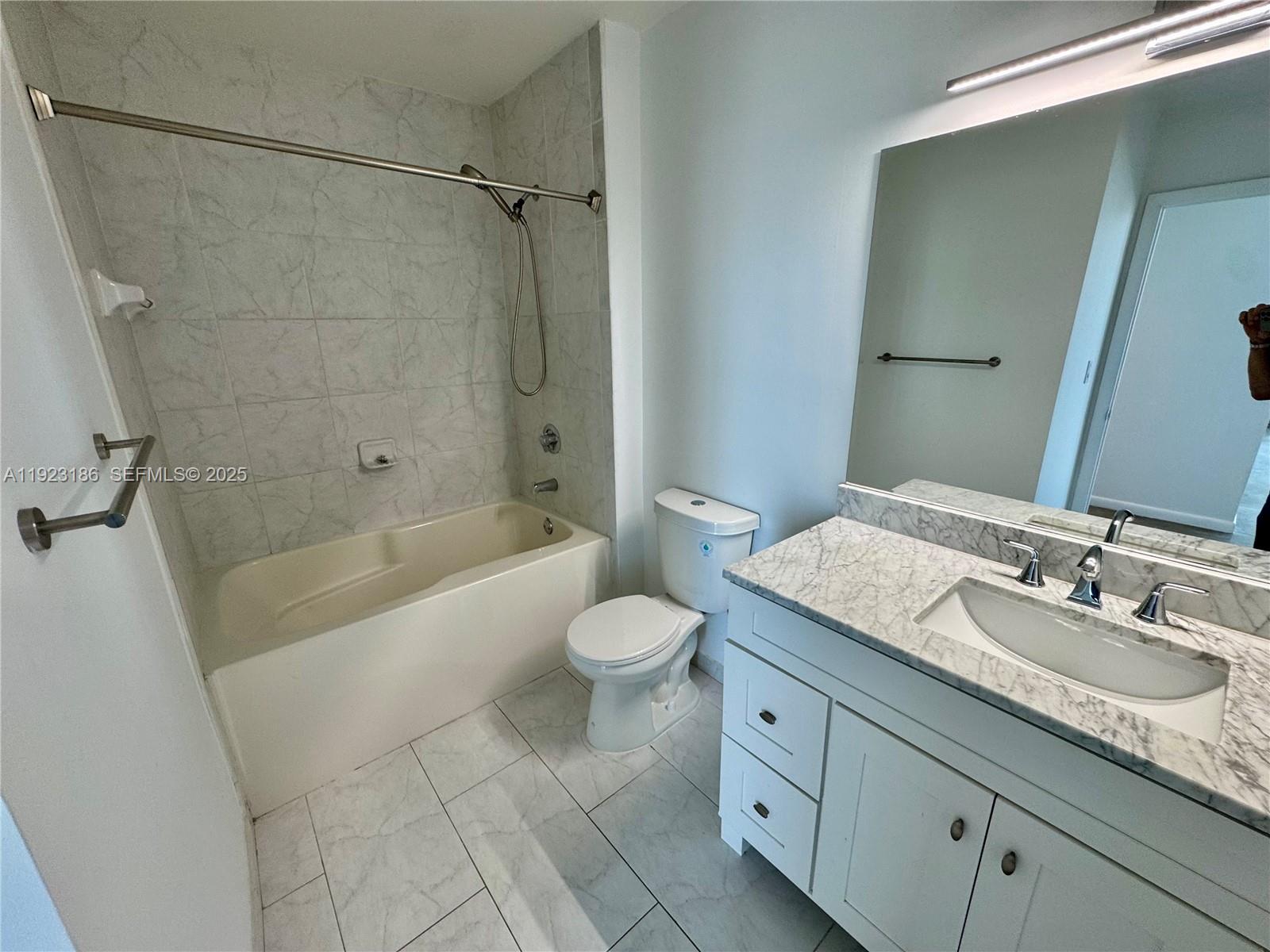 133 NE 2nd Ave #3612 Miami, FL 33132