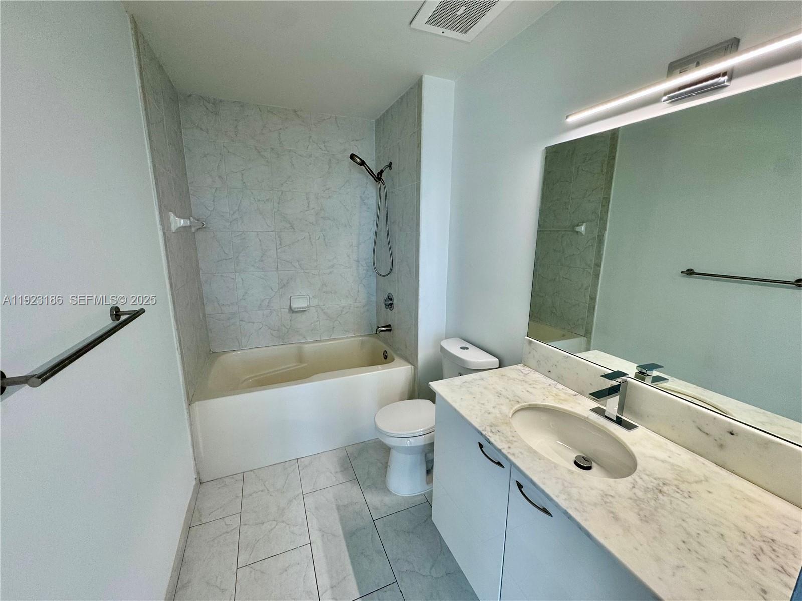 133 NE 2nd Ave #3612 Miami, FL 33132