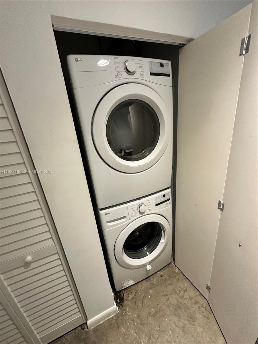 133 NE 2nd Ave #3612 Miami, FL 33132