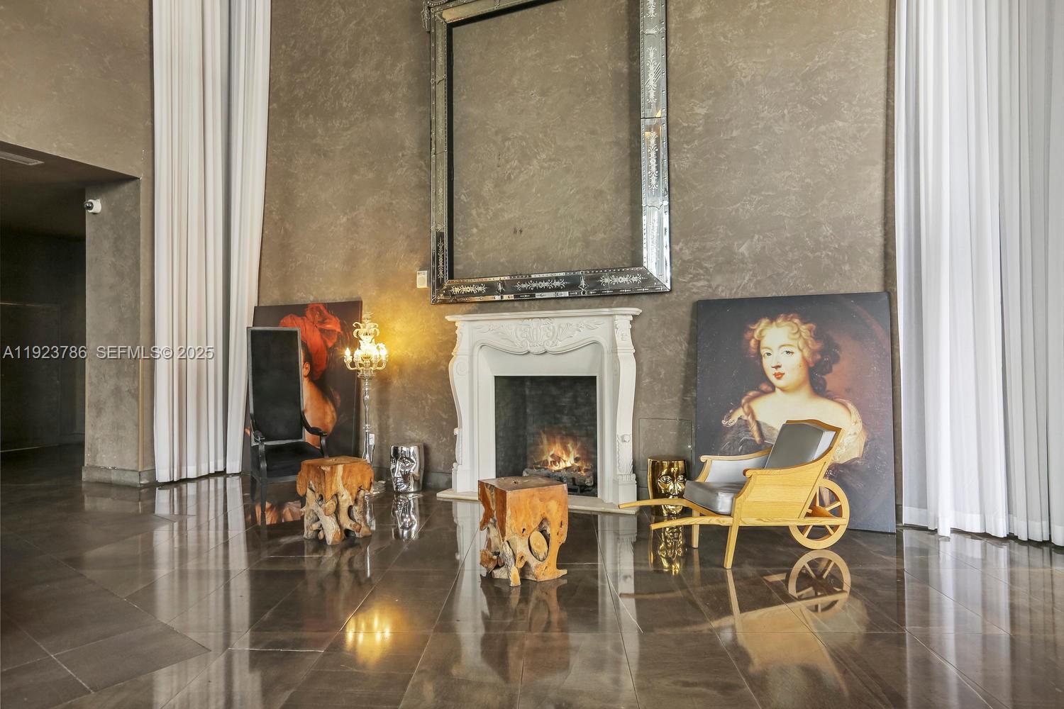 485 Brickell Ave #4405 Miami, FL 33131