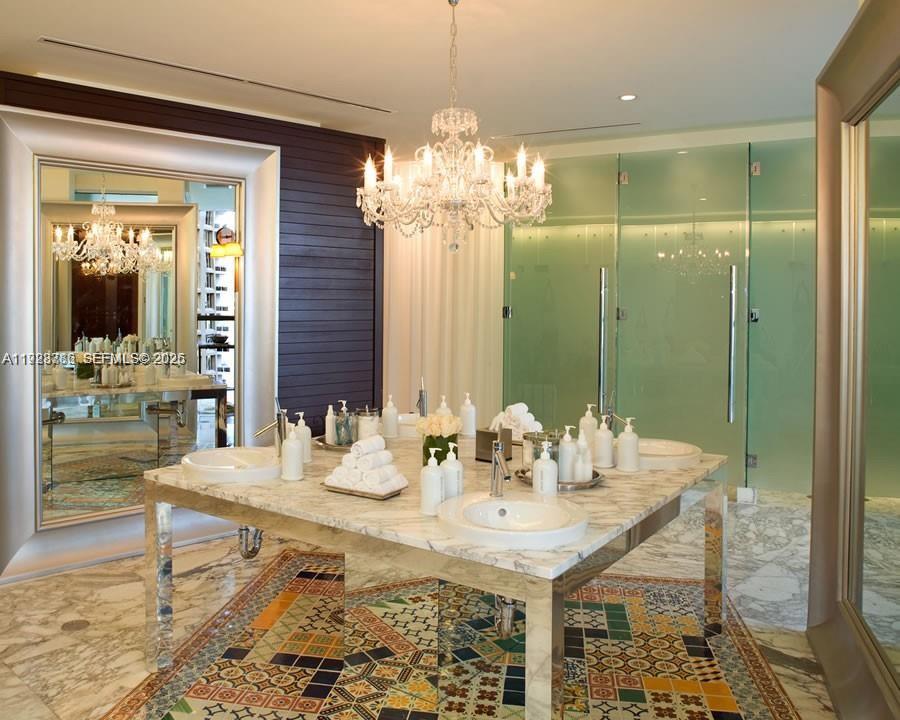 image Icon Brickell III (W Miami)24