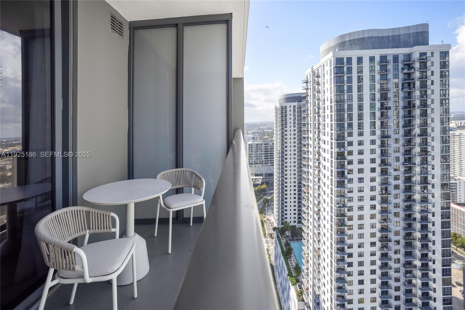 601 NE 1st Ave #3401 Miami, FL 33132