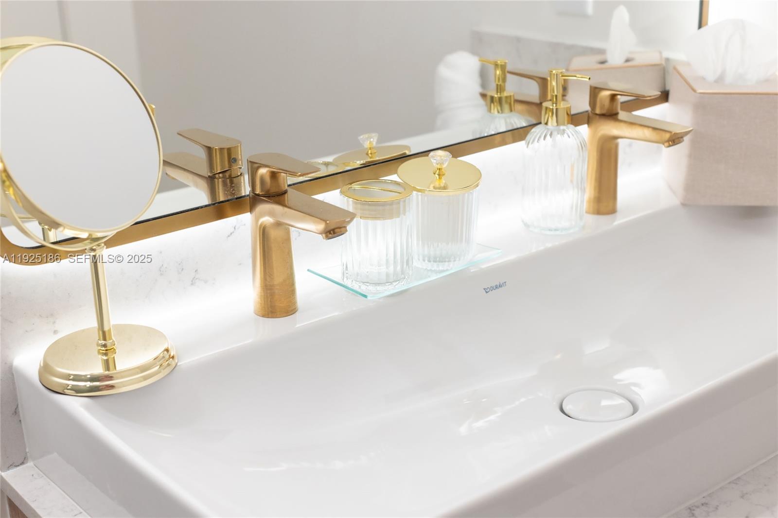 601 NE 1st Ave #3401 Miami, FL 33132