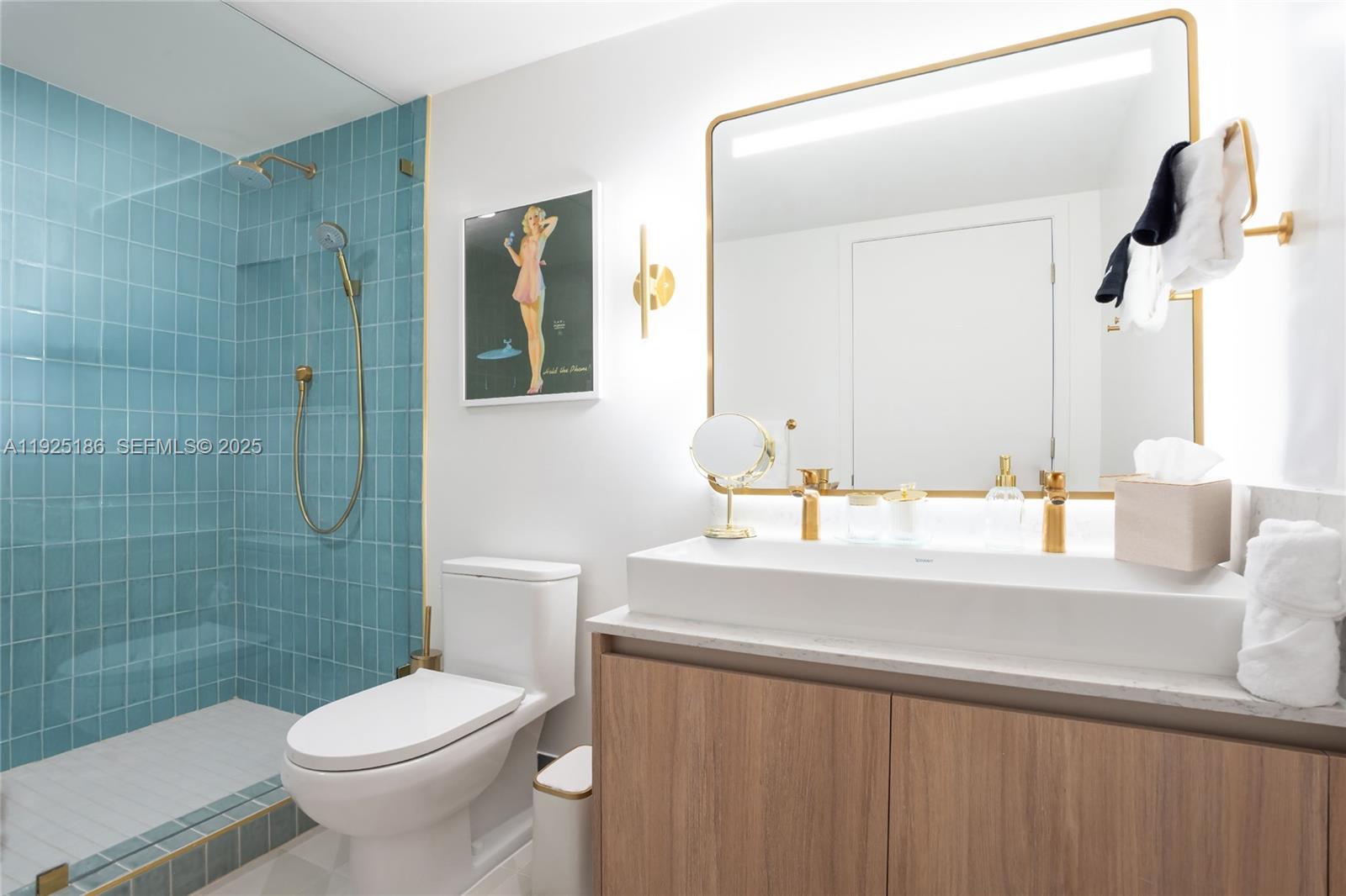 601 NE 1st Ave #3401 Miami, FL 33132