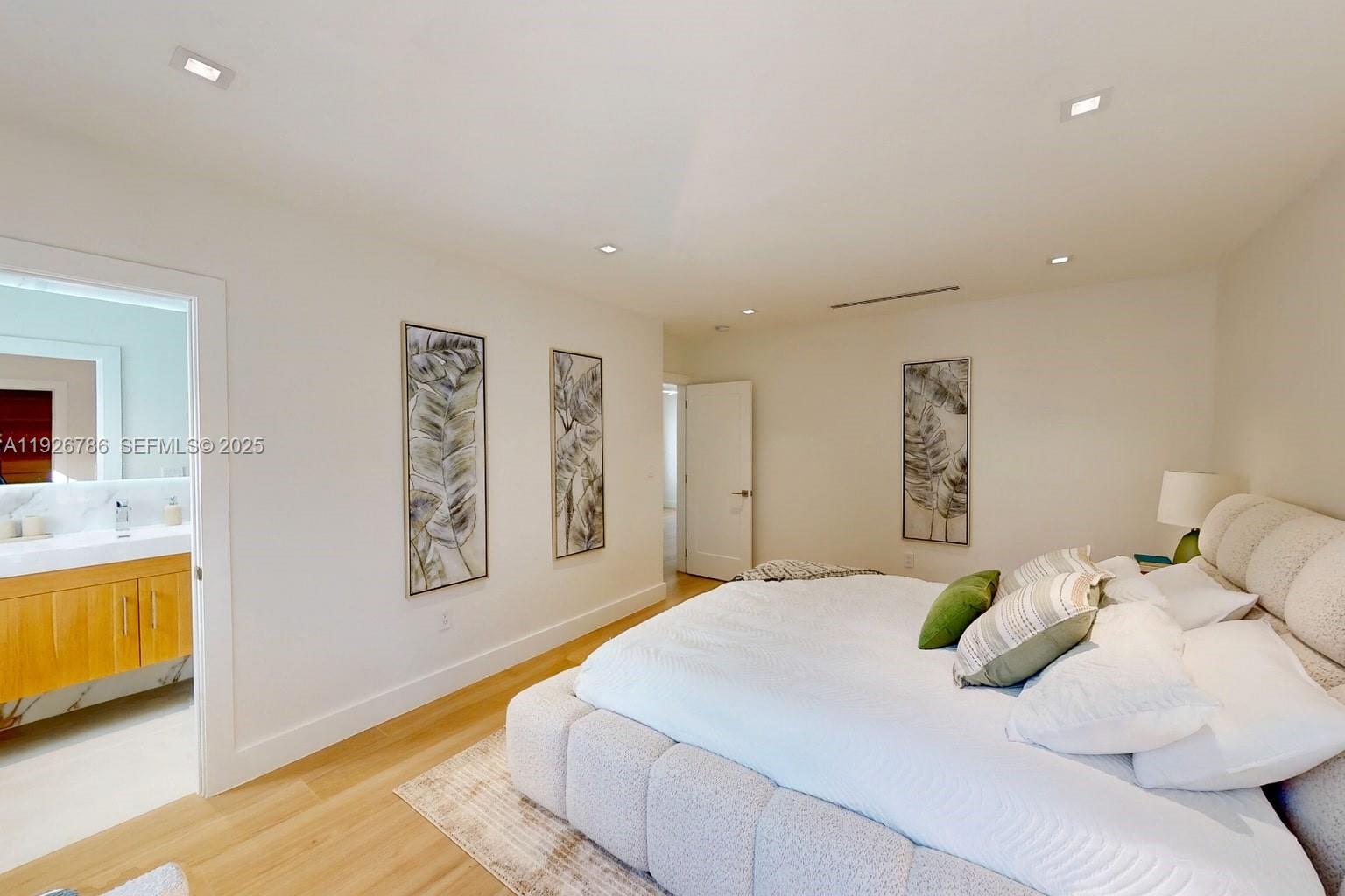 6011 Maynada St Coral Gables, FL 33146