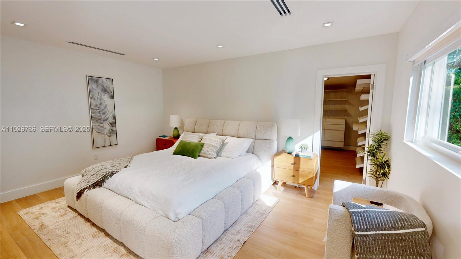 6011 Maynada St Coral Gables, FL 33146