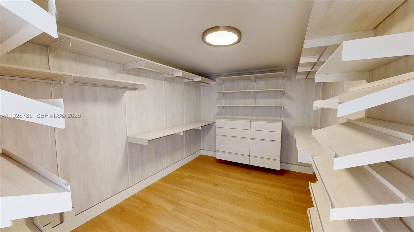 6011 Maynada St Coral Gables, FL 33146