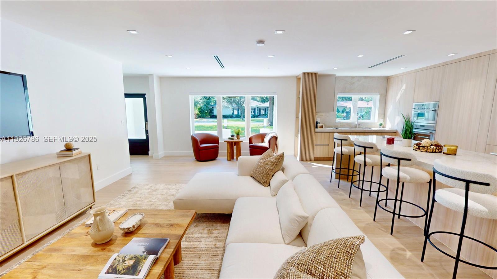 6011 Maynada St Coral Gables, FL 33146