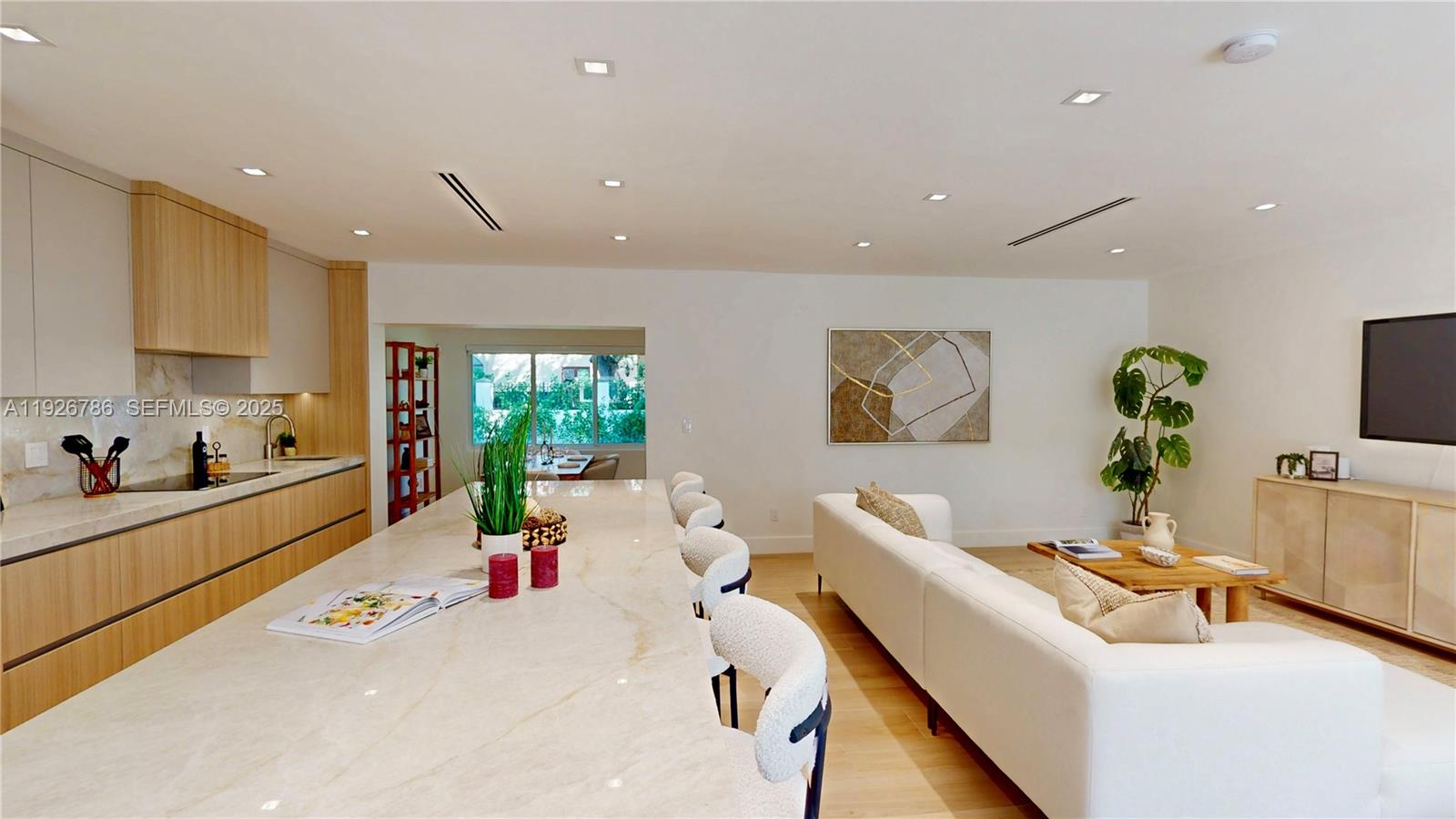 6011 Maynada St Coral Gables, FL 33146