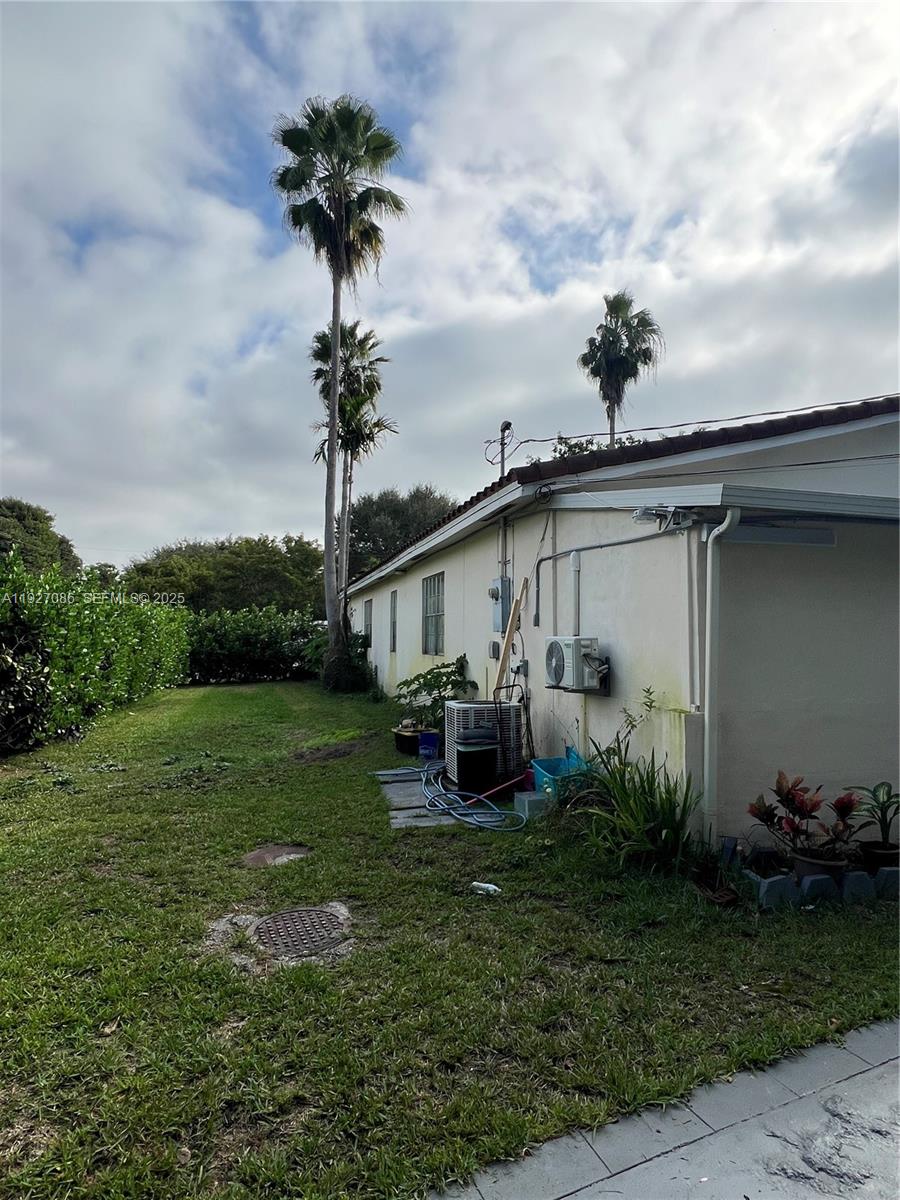 6400 SW 63rd Ave South Miami, FL 33143