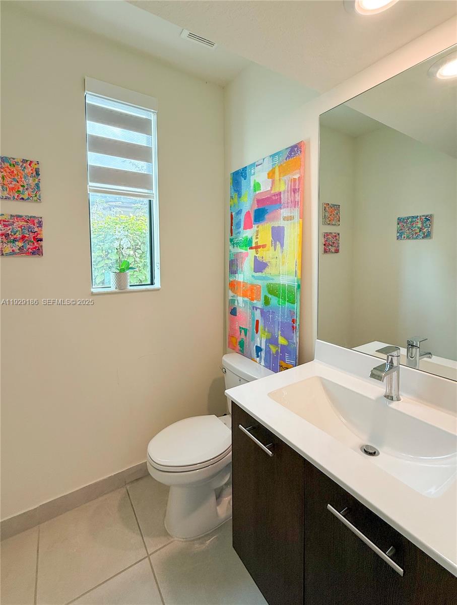 4654 NW 84th Ave Doral, FL 33166