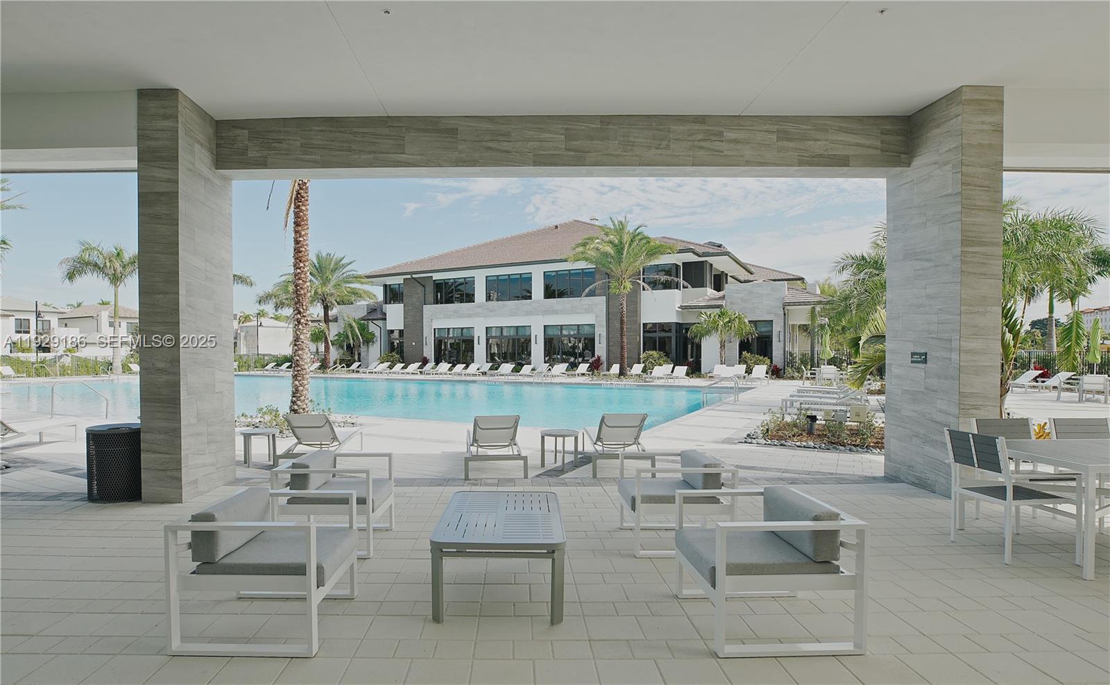 4654 NW 84th Ave Doral, FL 33166